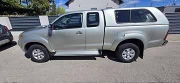X-tra Cab Country 4WD 2,5 D-4D 120