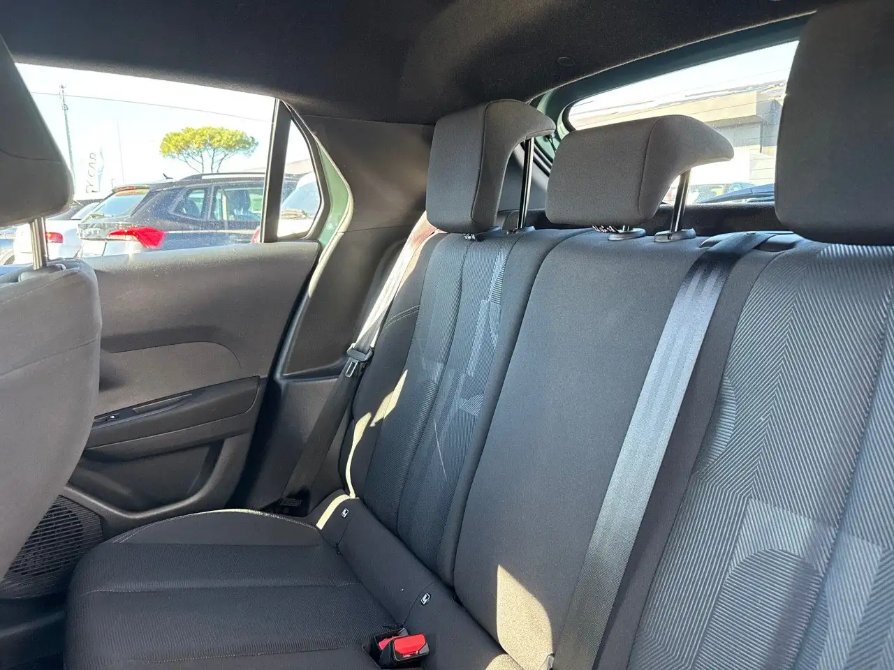 Lancia Ypsilon Ibrida 100cv e-DCT 11