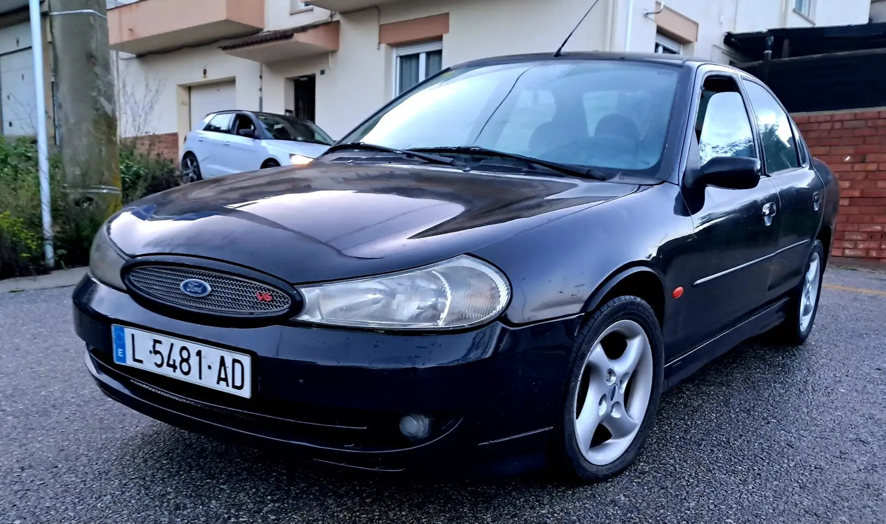 Ford Mondeo 2.5i V6 RS 24v - 1