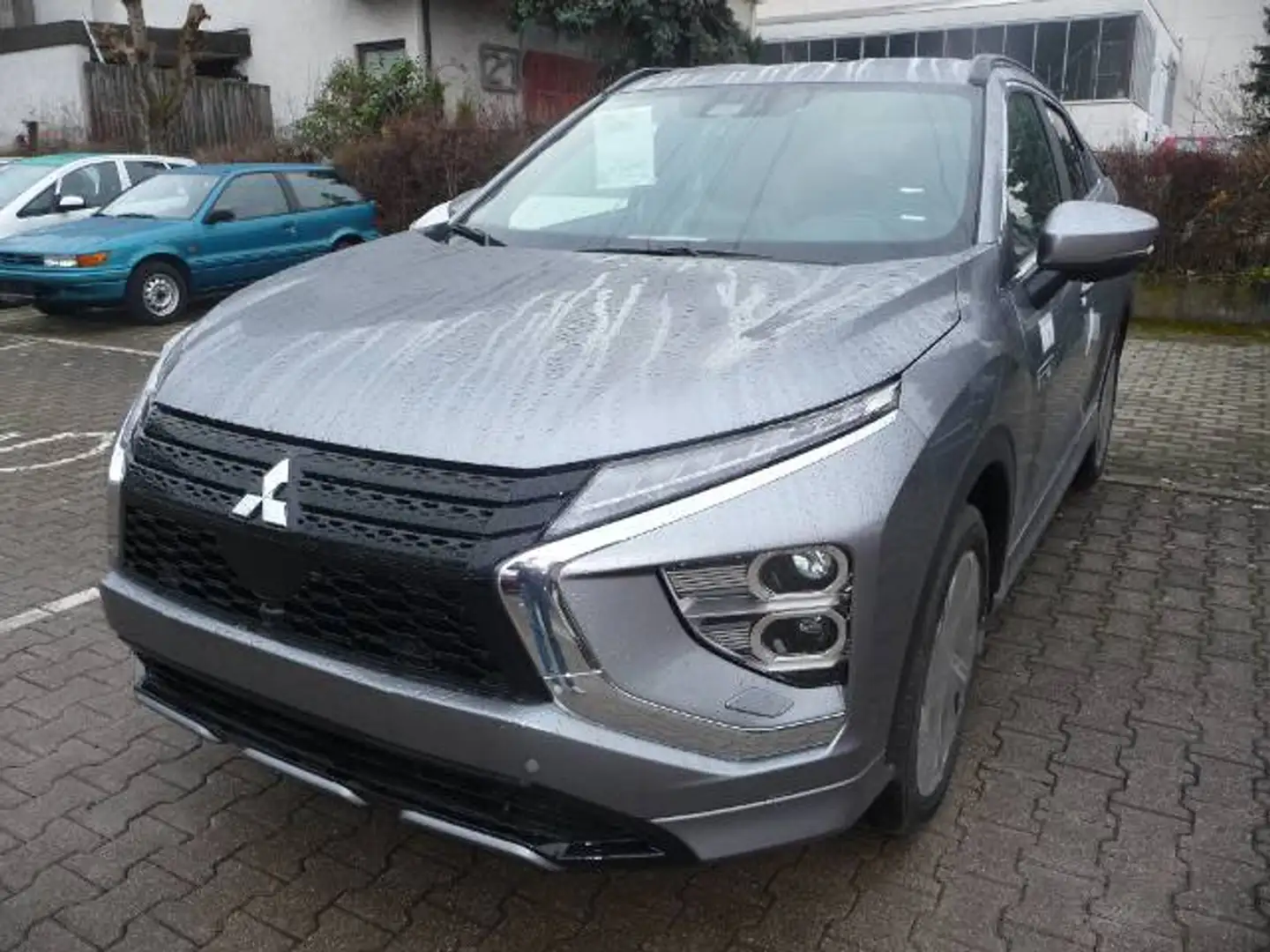 Mitsubishi Eclipse Cross Plug-in Hybrid Select 2.4 Silber - 1