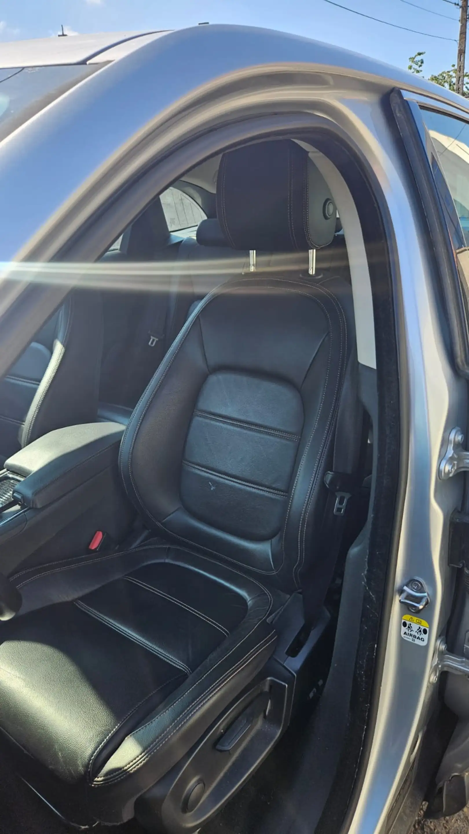 Jaguar F-Pace F-Pace 2.0 D — photo 9