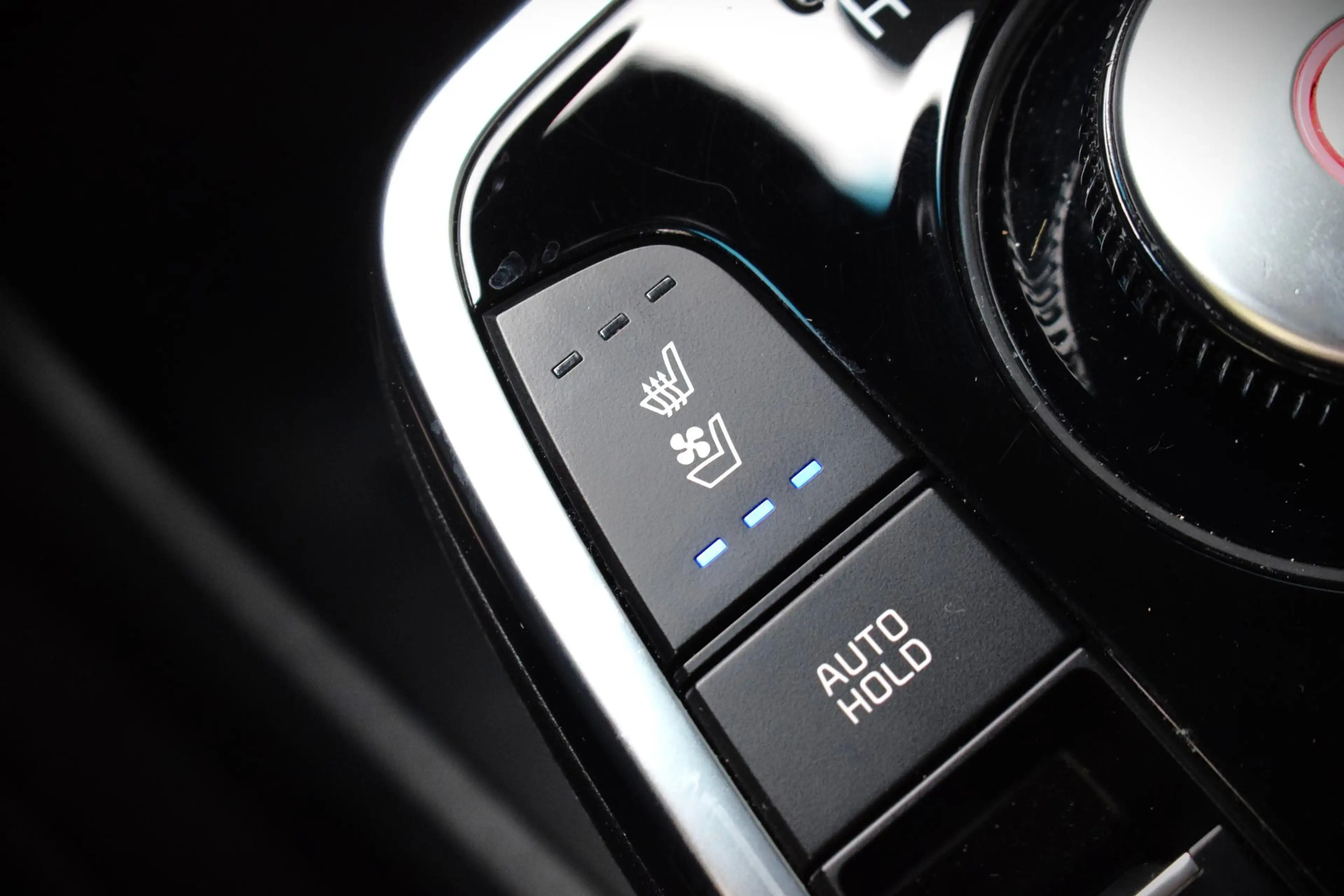 Kia e-Niro ExecutiveLine 64 kWh — photo 18