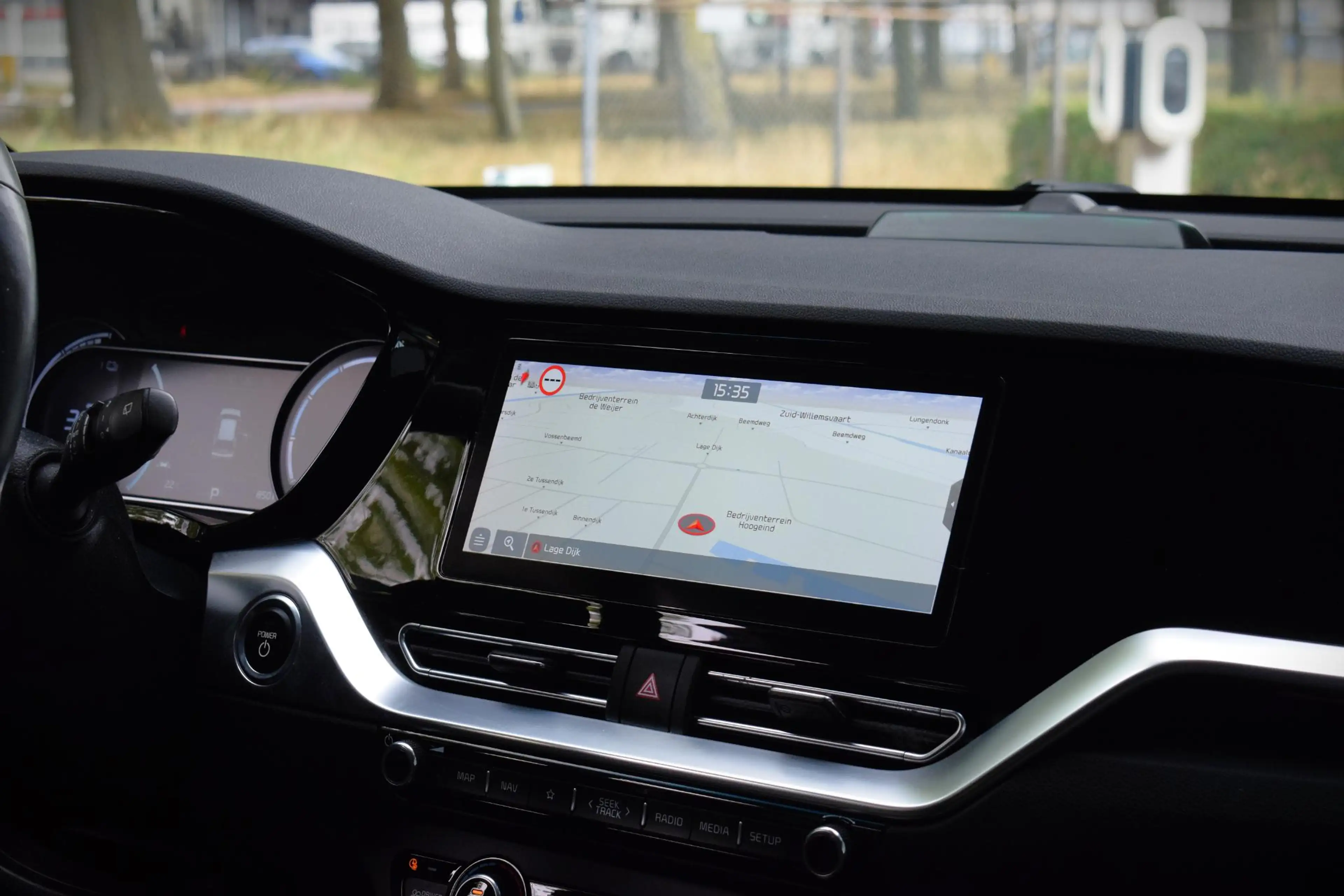 Kia e-Niro ExecutiveLine 64 kWh — photo 33