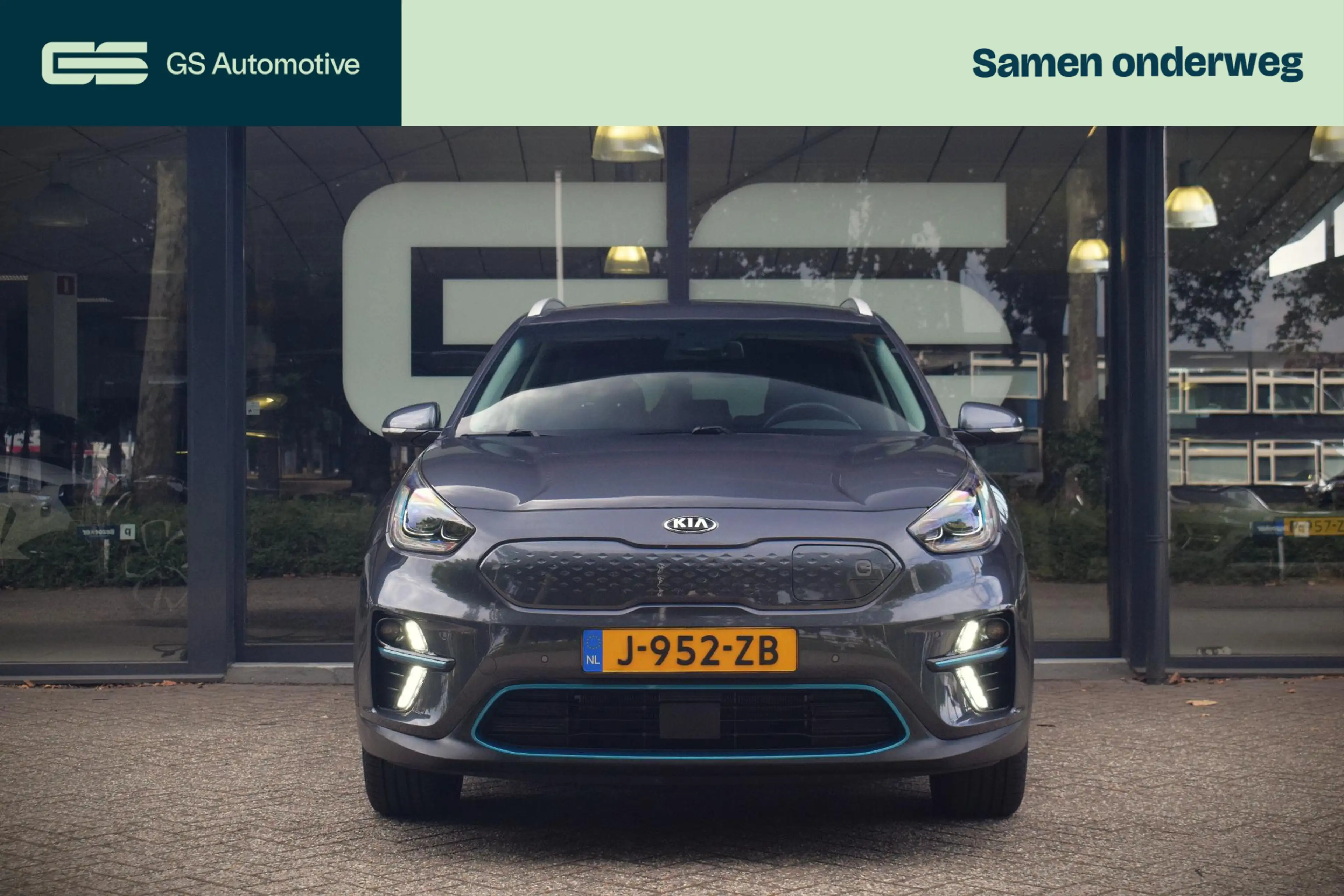Kia e-Niro ExecutiveLine 64 kWh — photo 29