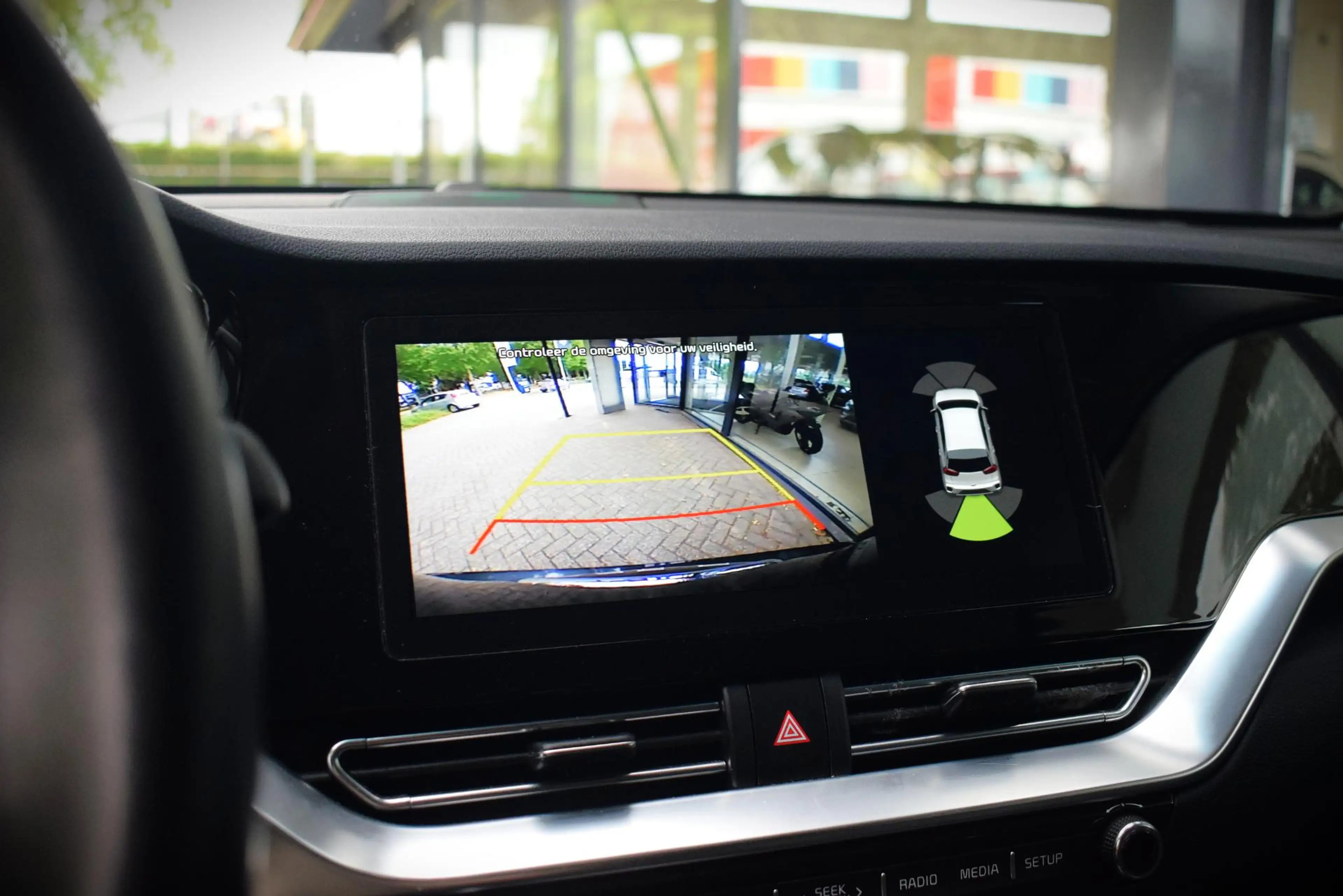 Kia e-Niro ExecutiveLine 64 kWh — photo 22