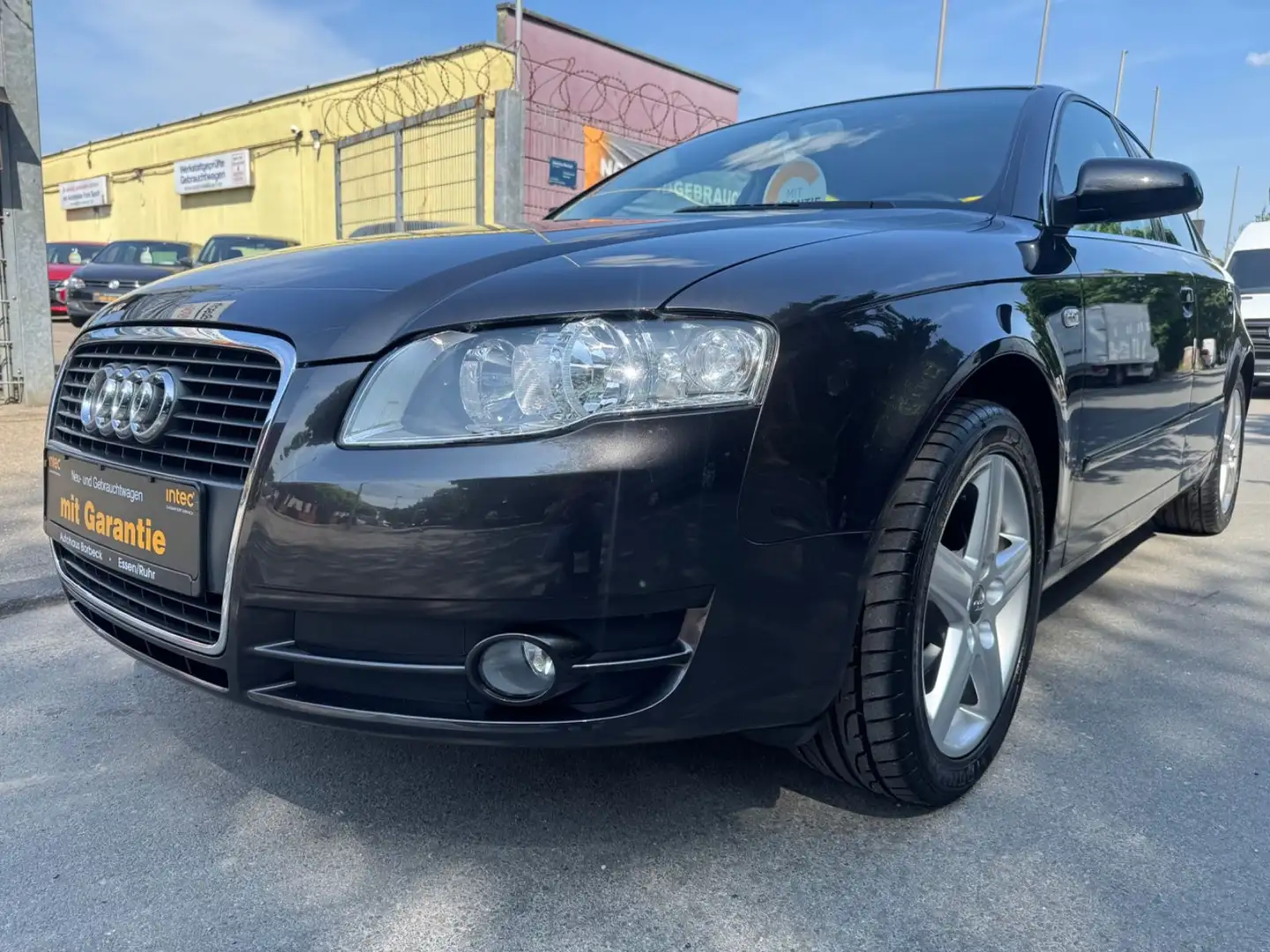 Audi A4 1.6 Klima Sitz. TÜV/Service Neu Garantie54TKM Schwarz - 1