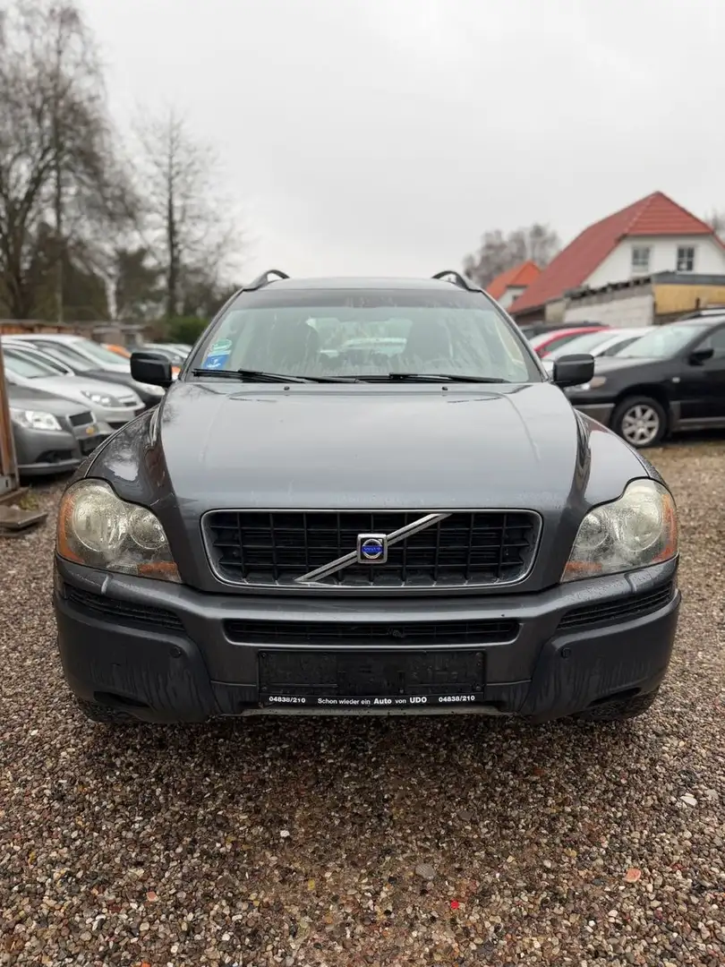 Volvo XC90 2.4D AWD Geartronic Summum Grau - 2