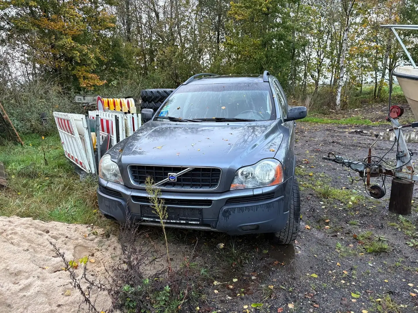 Volvo XC90 2.4D AWD Geartronic Summum Grau - 1