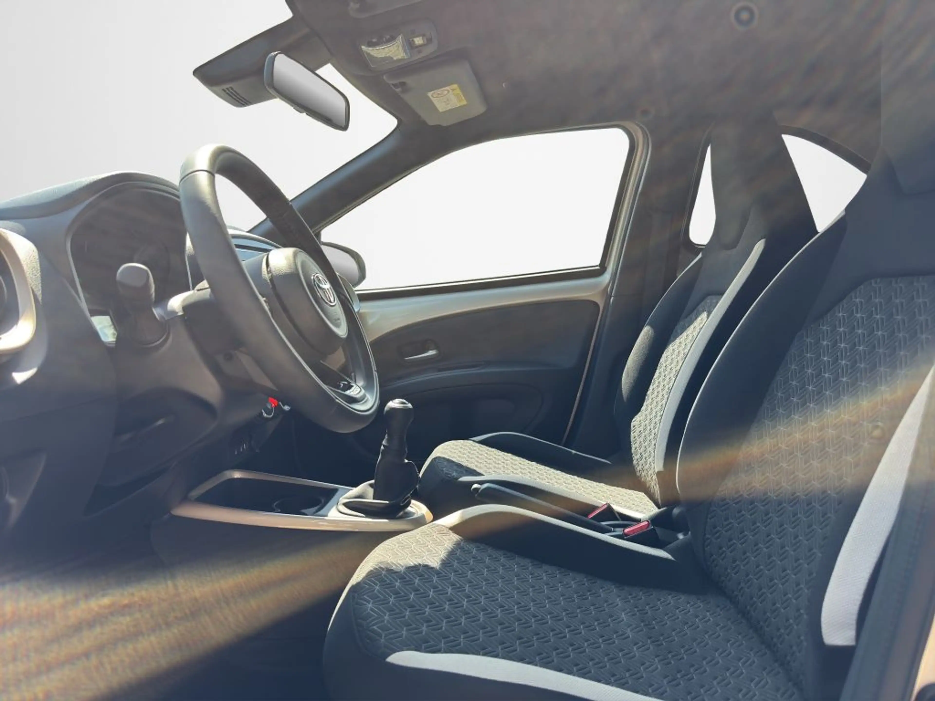 Toyota Aygo X Team D — photo 9