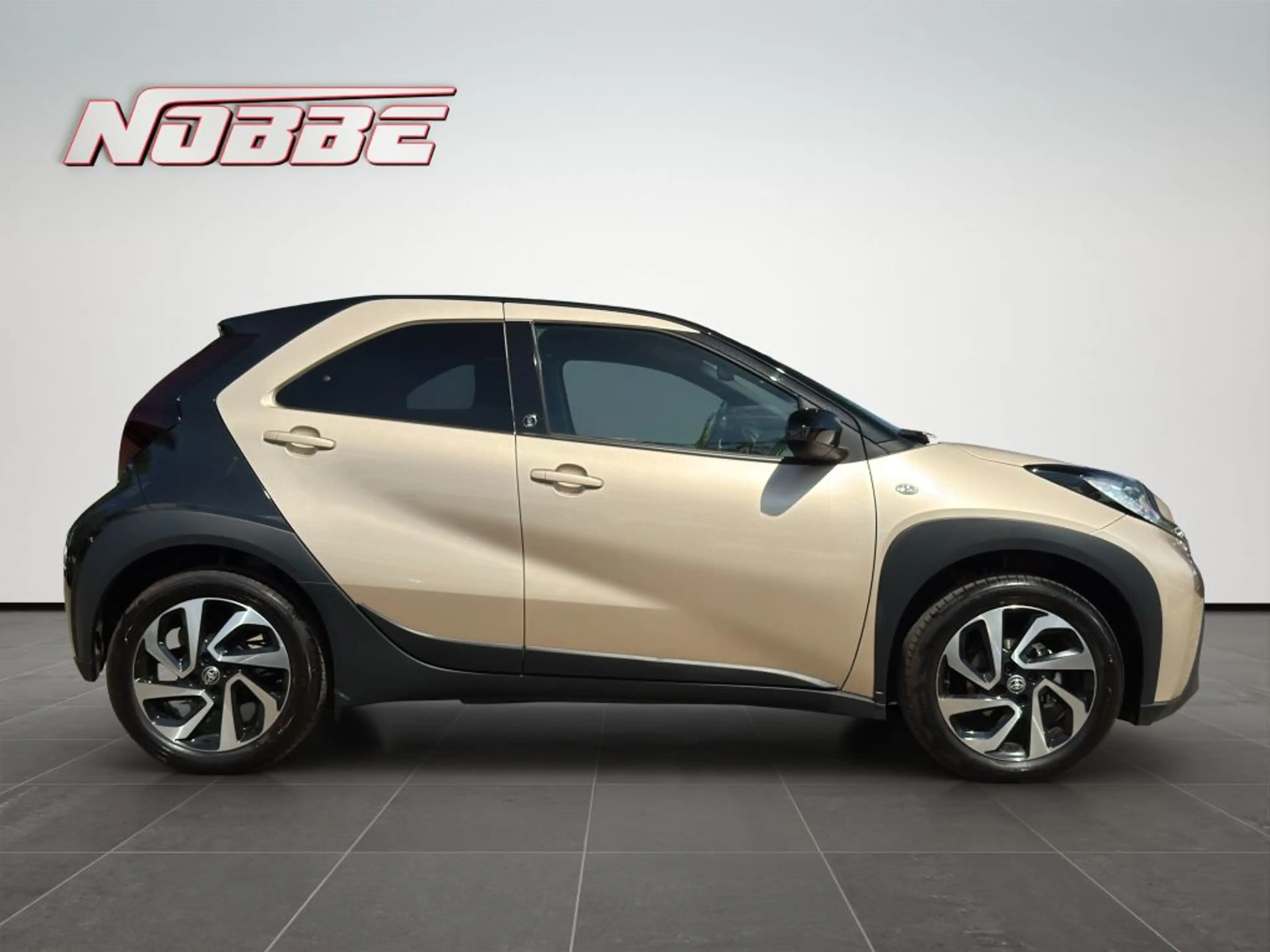 Toyota Aygo X Team D — photo 6