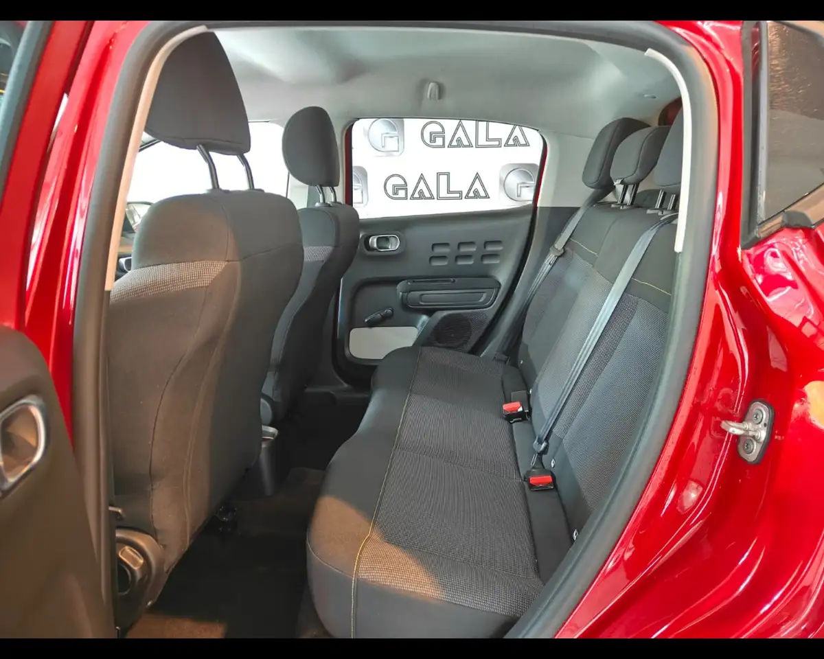 Citroen C3 1.2 puretech Max s&s 110cv 9