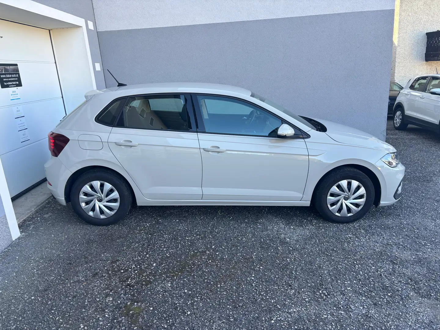 Volkswagen Polo "Life" NAVI, LED, VIRTUAL C, DAB, PDC, TEL Grau - 2