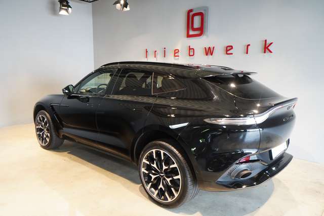 Aston Martin DBX V8*ufrei*BRD*1.Hd*Sportabgas*Body Pack Black*22''