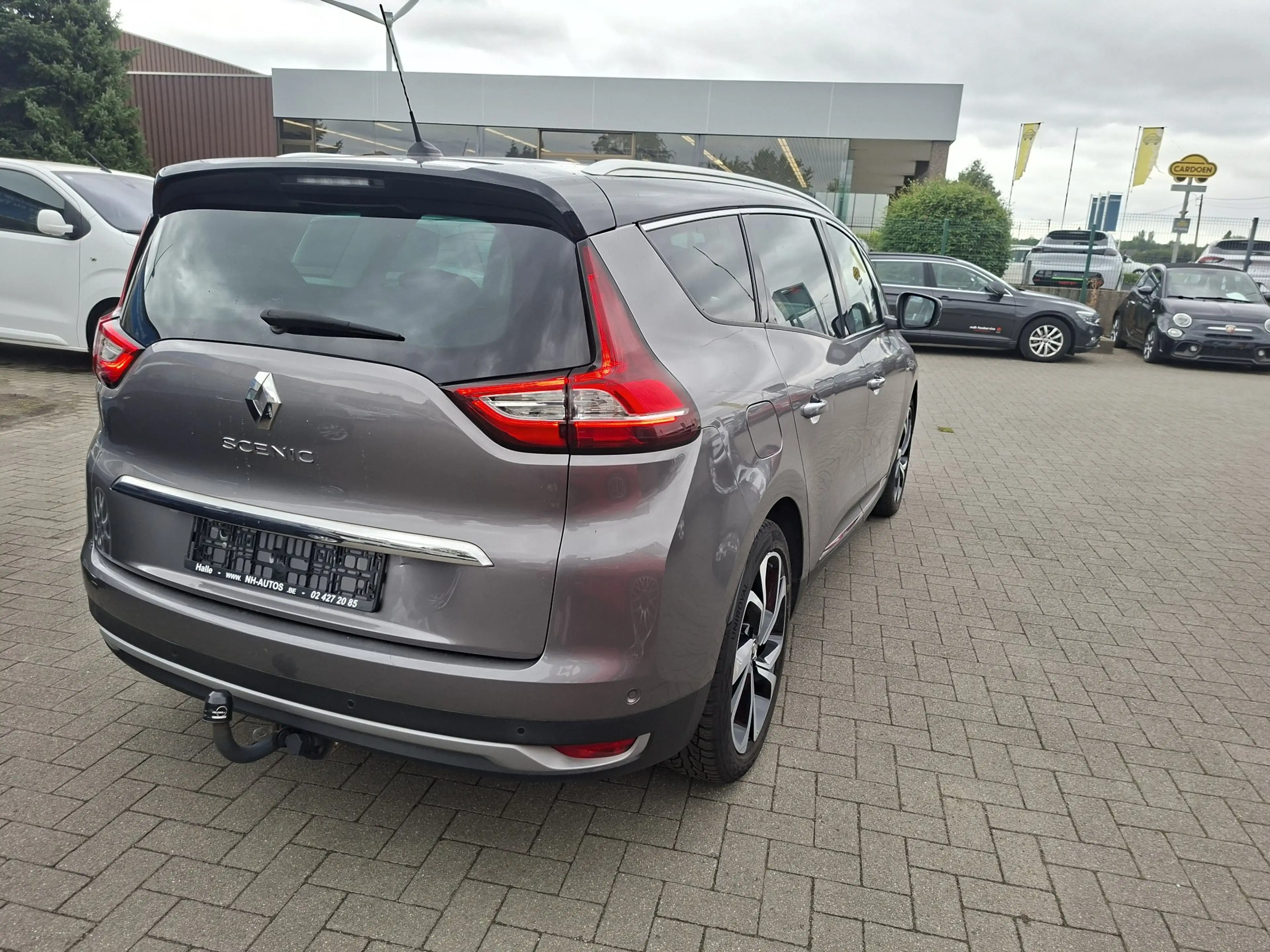 Renault Grand Scenic Grand Scénic 1.33 TCe Energy Bose Edition — photo 5
