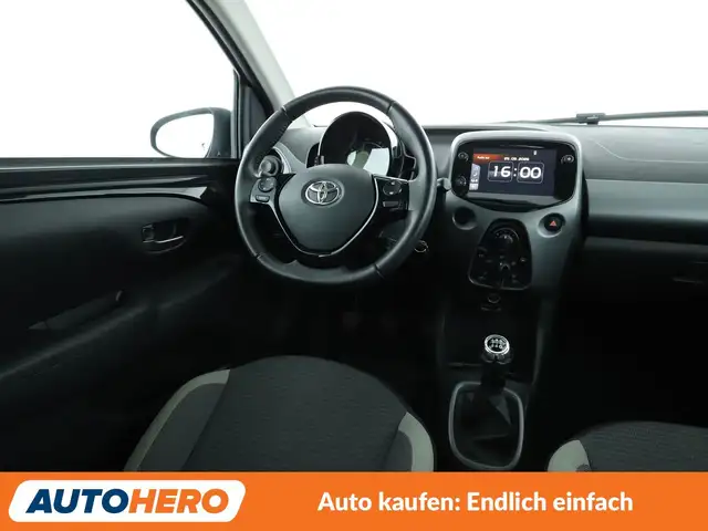 Toyota Aygo view 13