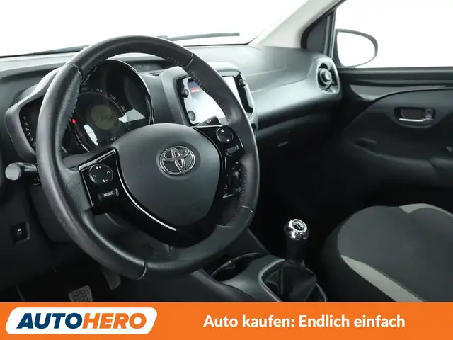 Toyota Aygo view 11