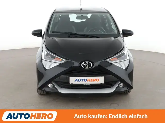 Toyota Aygo view 9