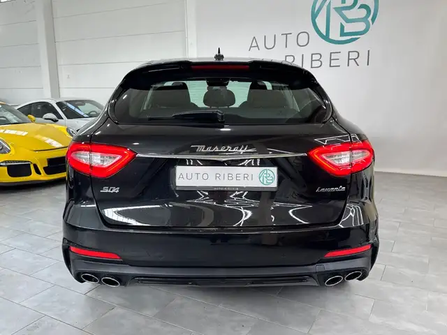 Maserati Gransport view 7