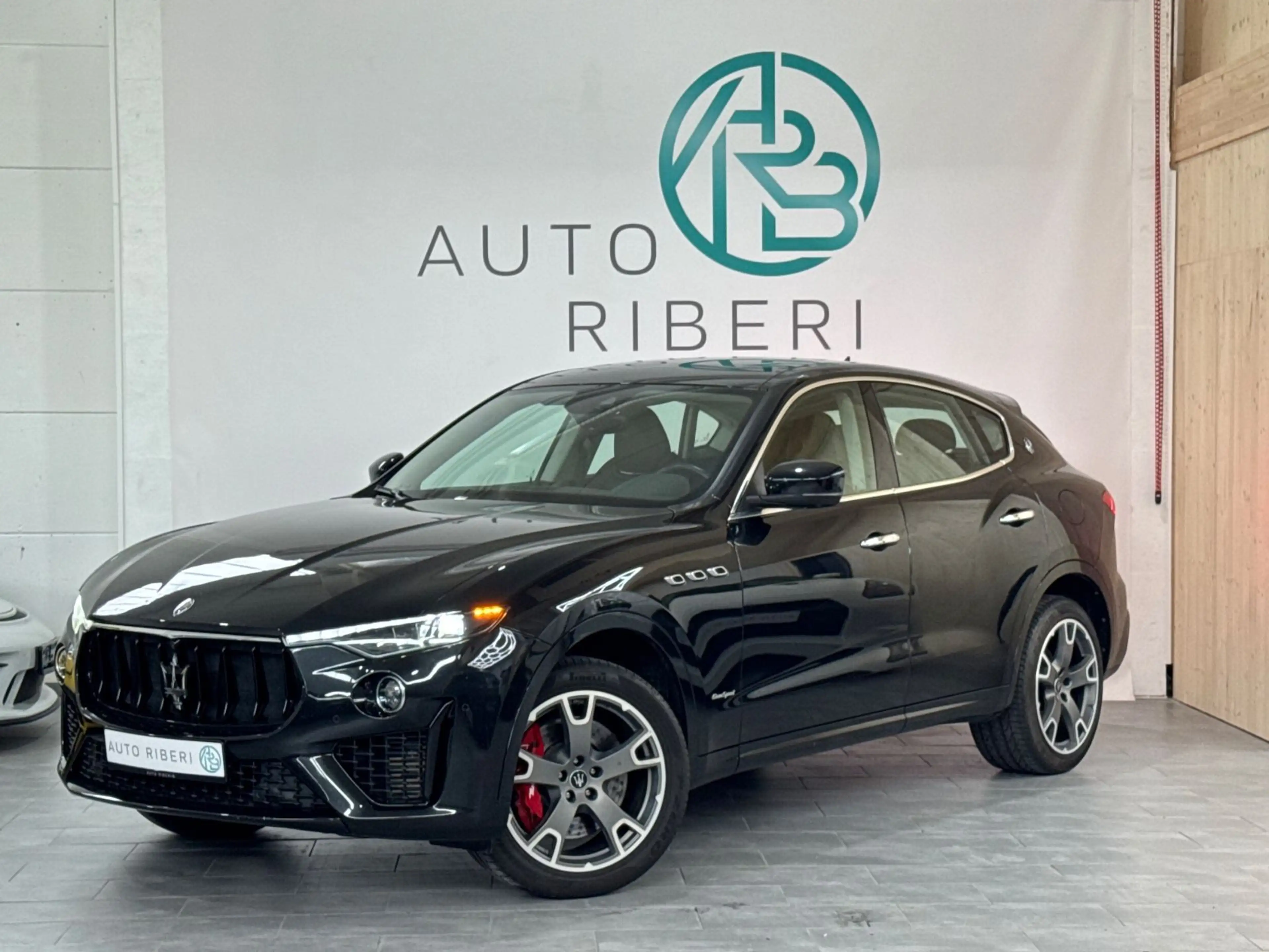 Maserati Levante GranSport S Q4 — photo 3