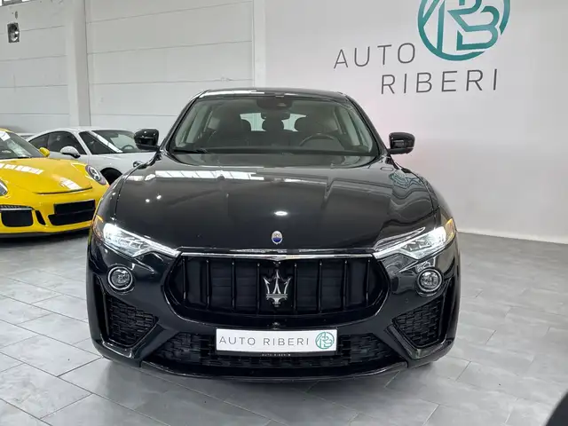 Maserati Gransport view 2