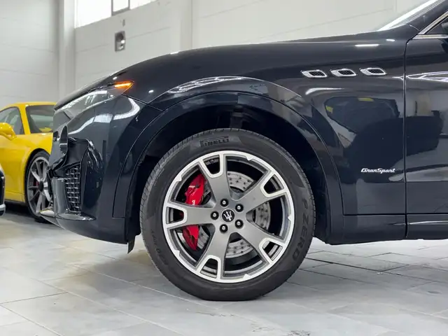 Maserati Gransport view 5
