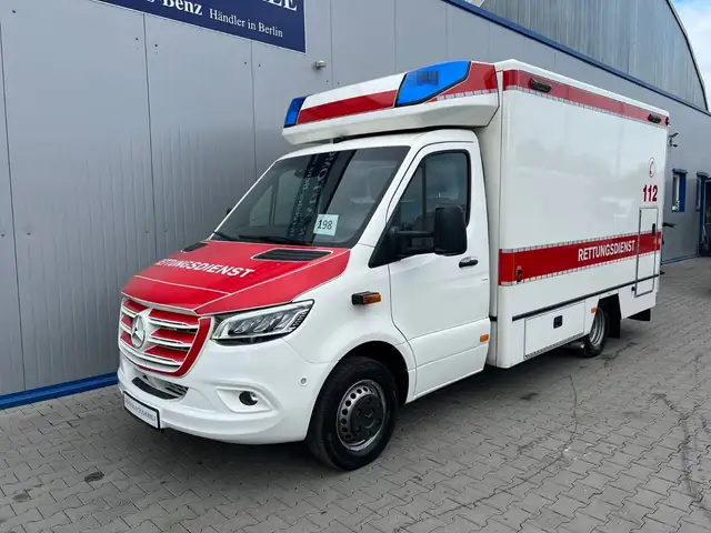 Mercedes-Benz Sprinter 519 KRANKENWAGEN AUTOMATIK KLIMA LED