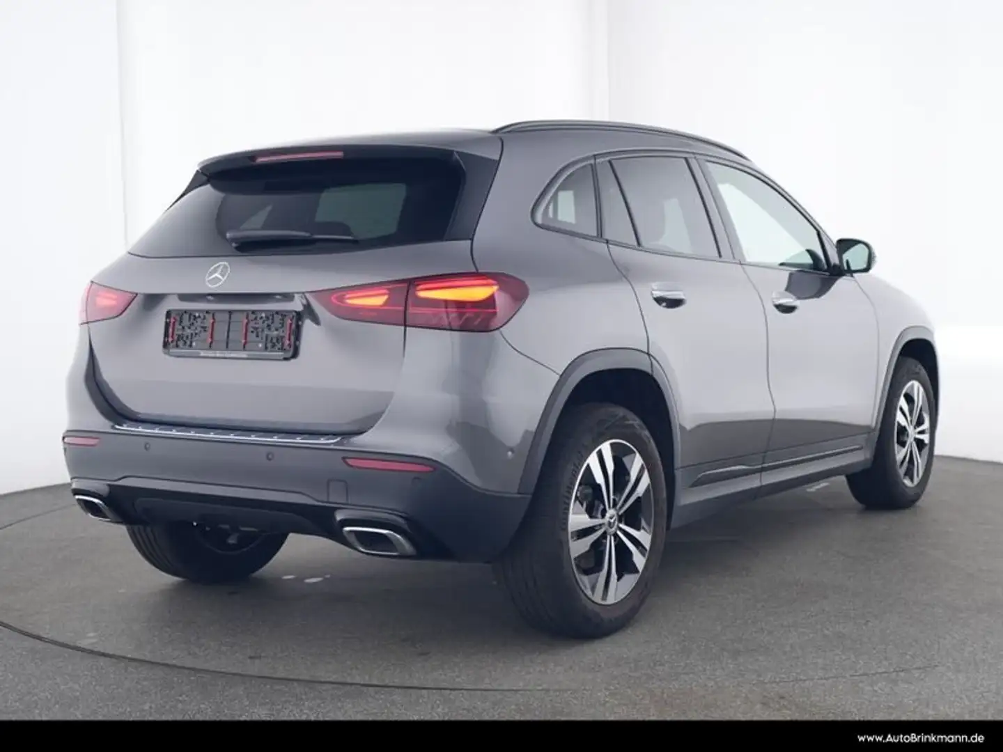 Mercedes-Benz GLA 180 GLA 180 FAHRASS.-PAKET/360°KAM/LED/NIGHT/WINTER Gris - 2