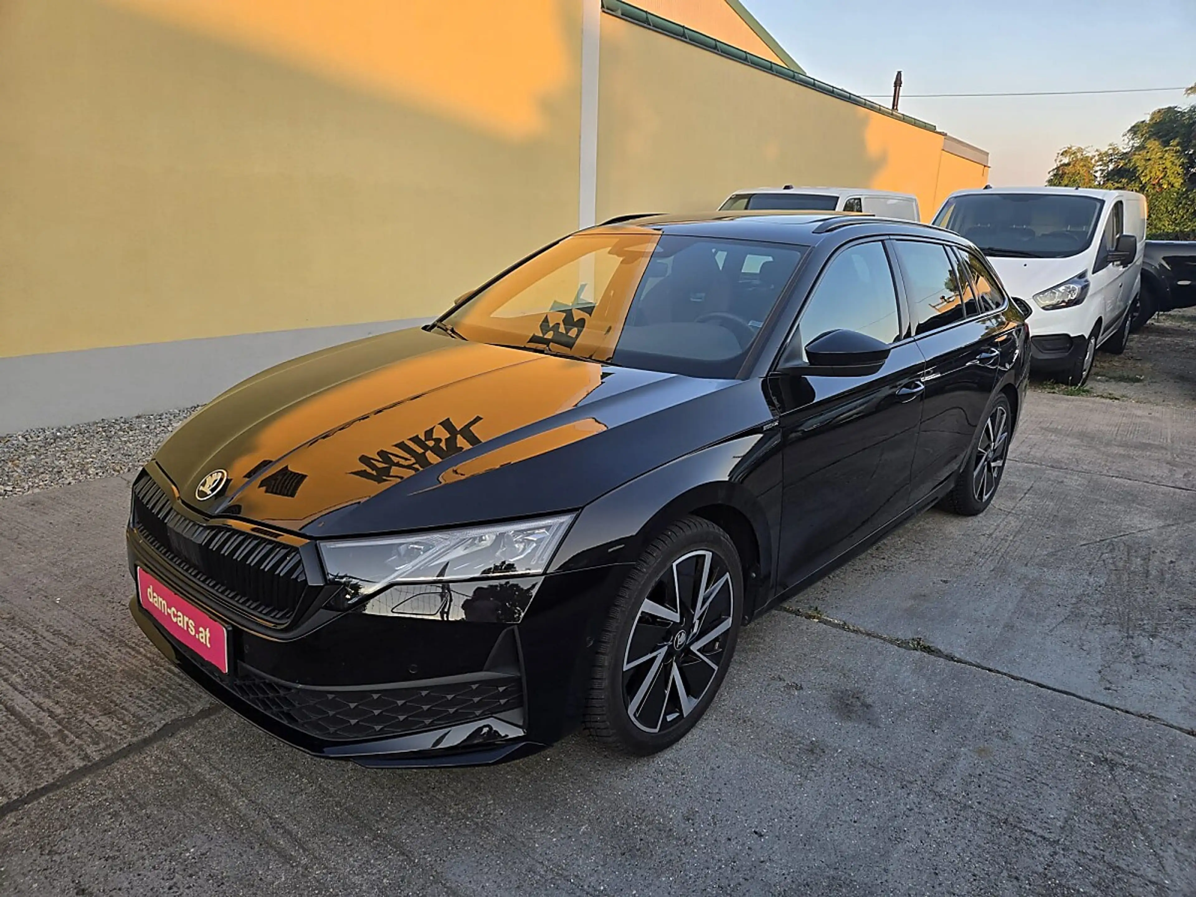 Skoda Octavia Kombi 1,5 TSI mHEV Sportline DSG — photo 6