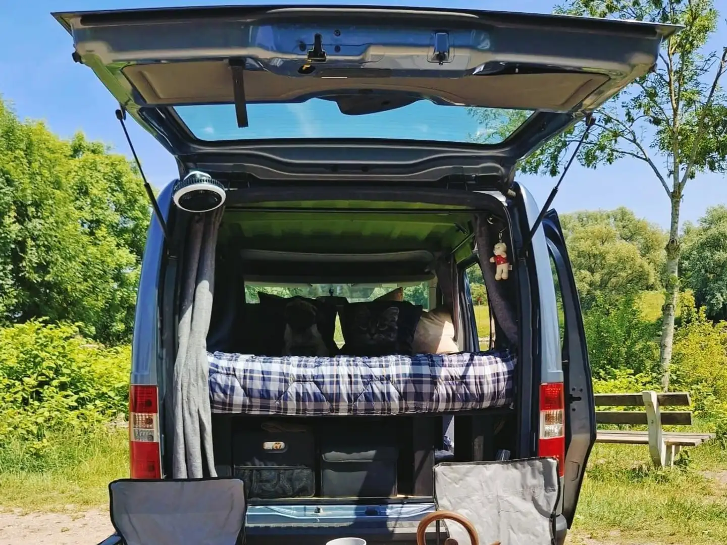 Ford Tourneo Connect Tourneo Connect 1.8-16V SWB Futura Blauw - 1