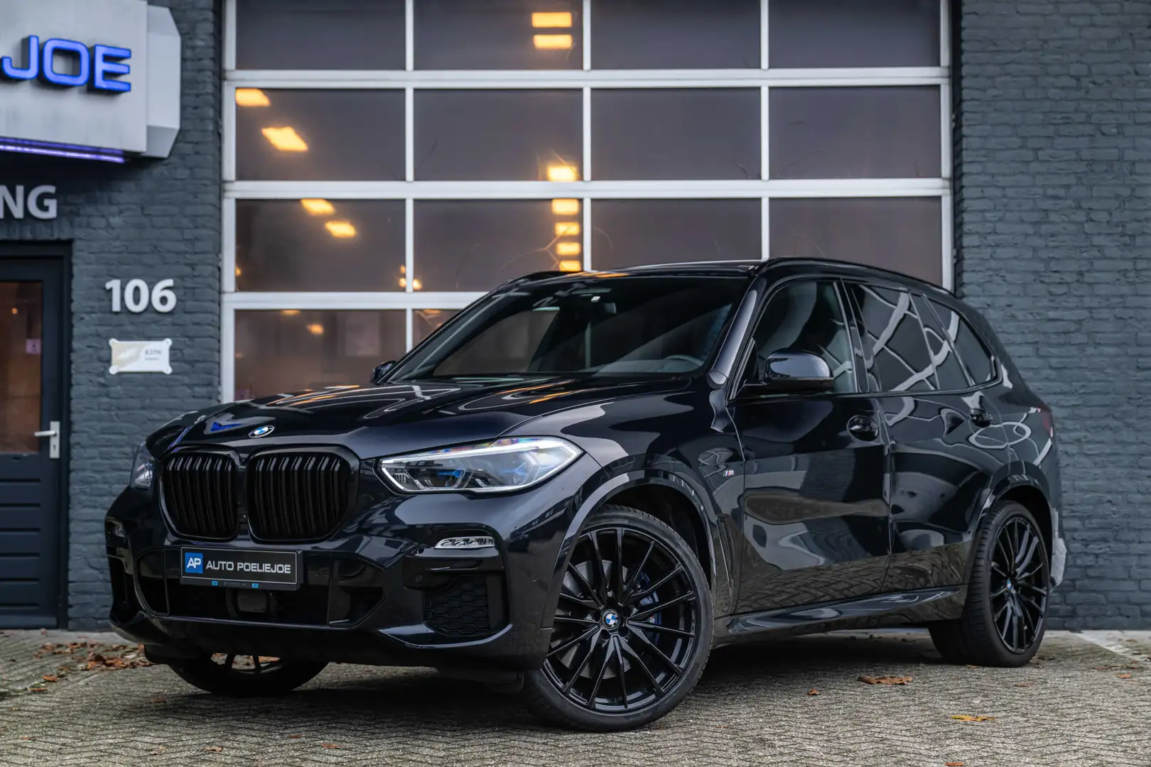 BMW X5 xDrive45e M sport, Pano, Acc, Head-Up, Lucht/V, La Noir - 1