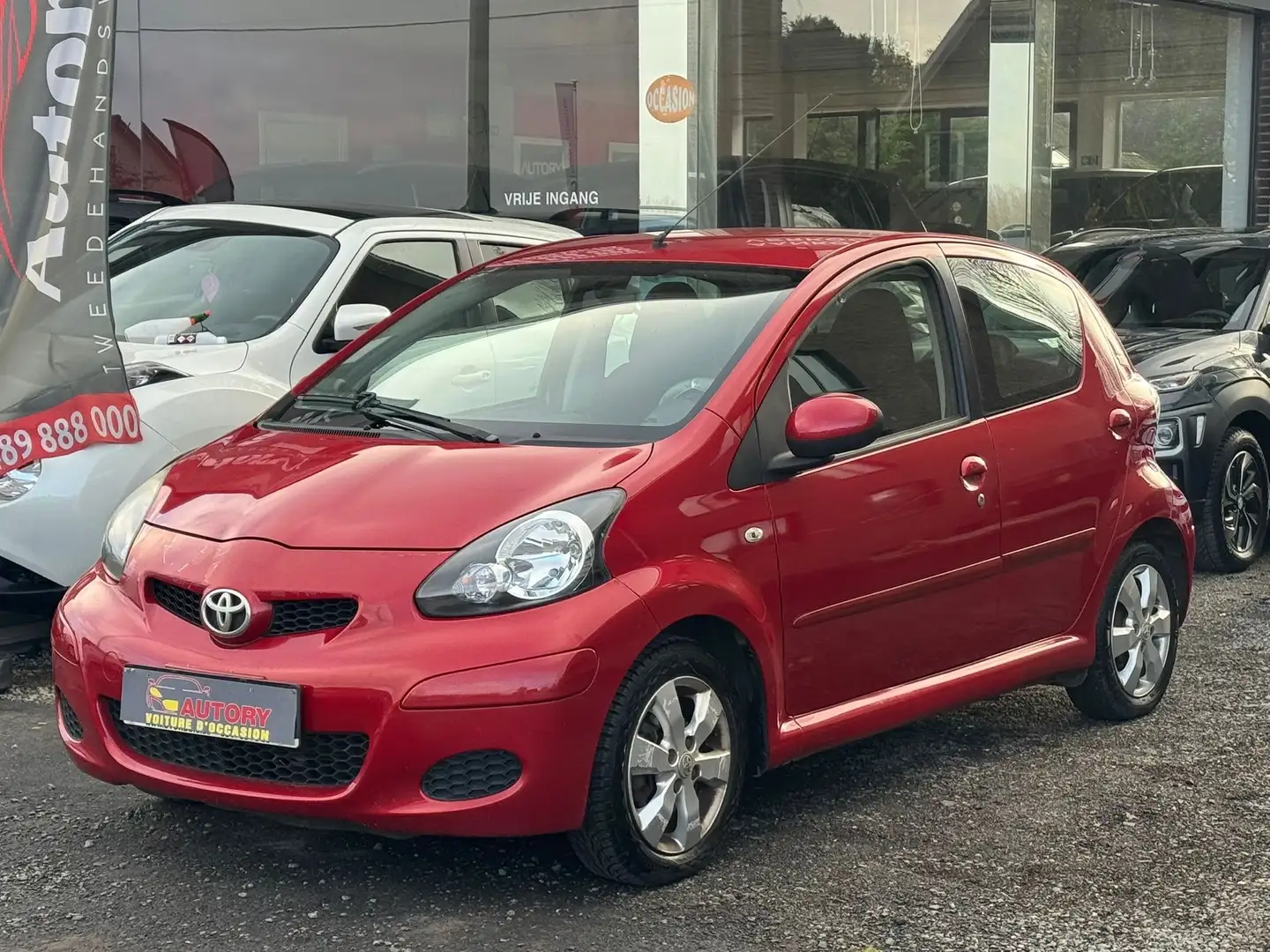 Toyota Aygo Aygo 1.0i VVT-i Car Dance Rosso - 2