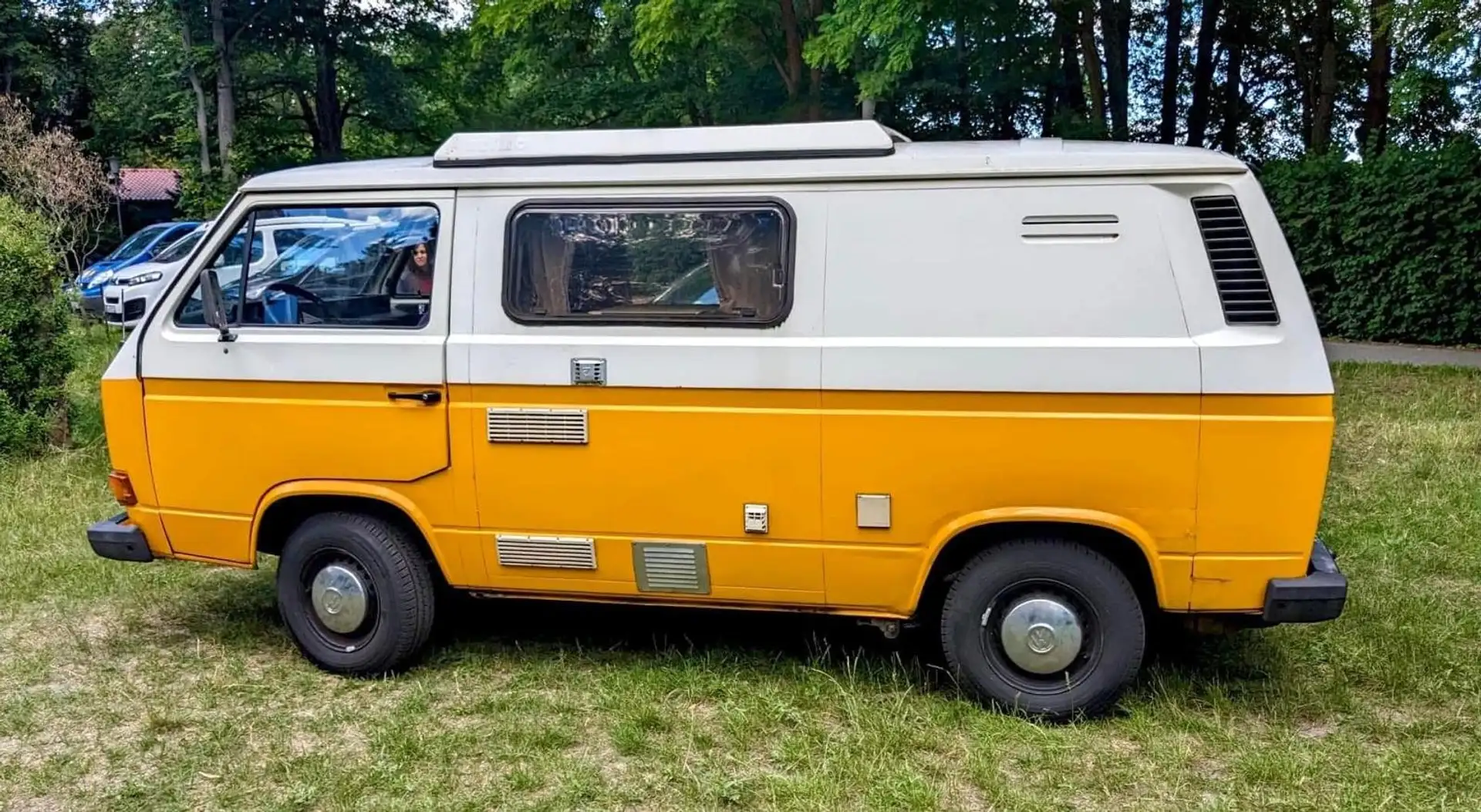 Volkswagen T3 Transporter 251 041 Žlutá - 2