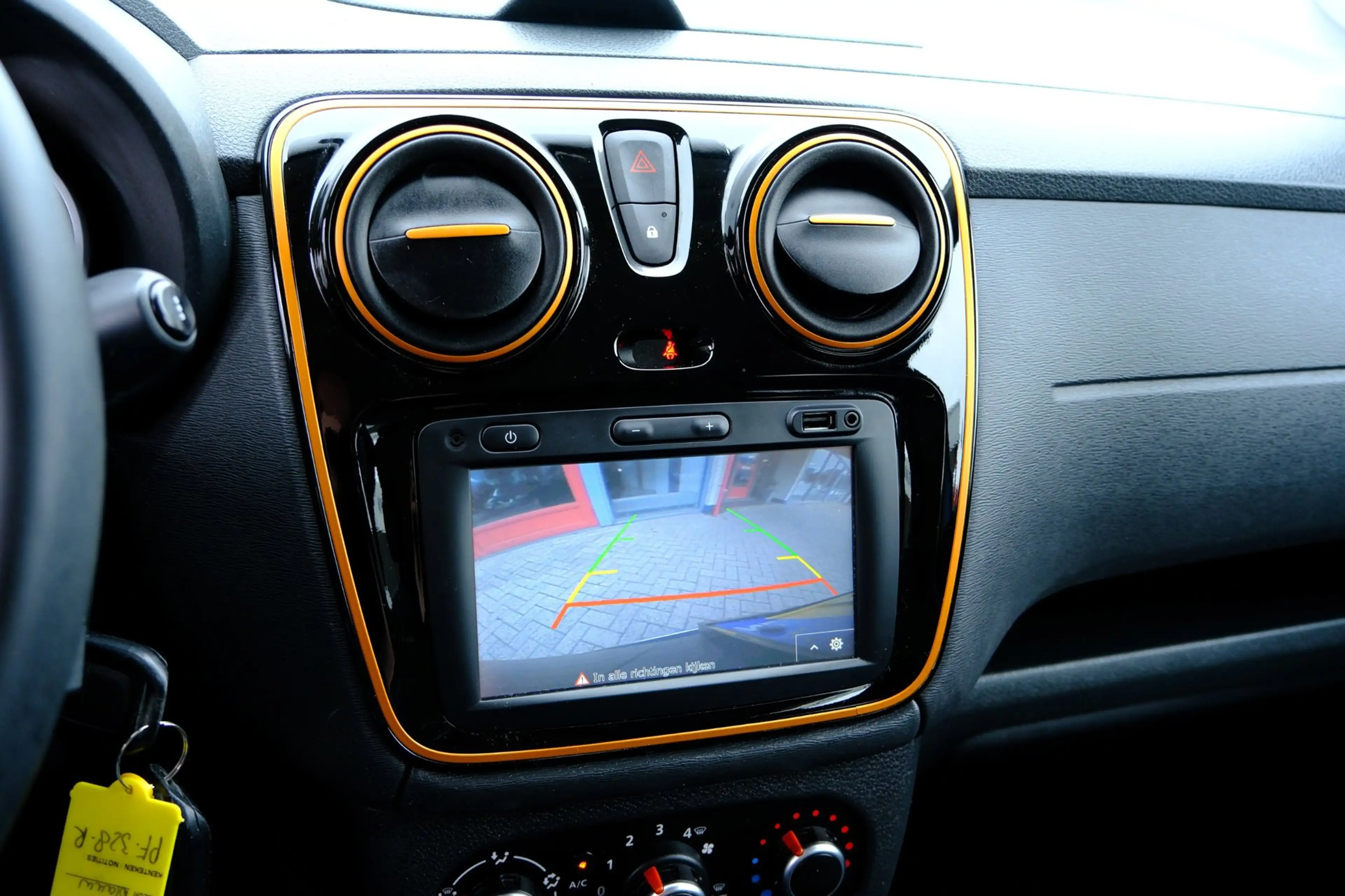 Dacia Lodgy 1.2 TCe Série Limitée Stepway Navi|Airco|Cruise|Ha — photo 16