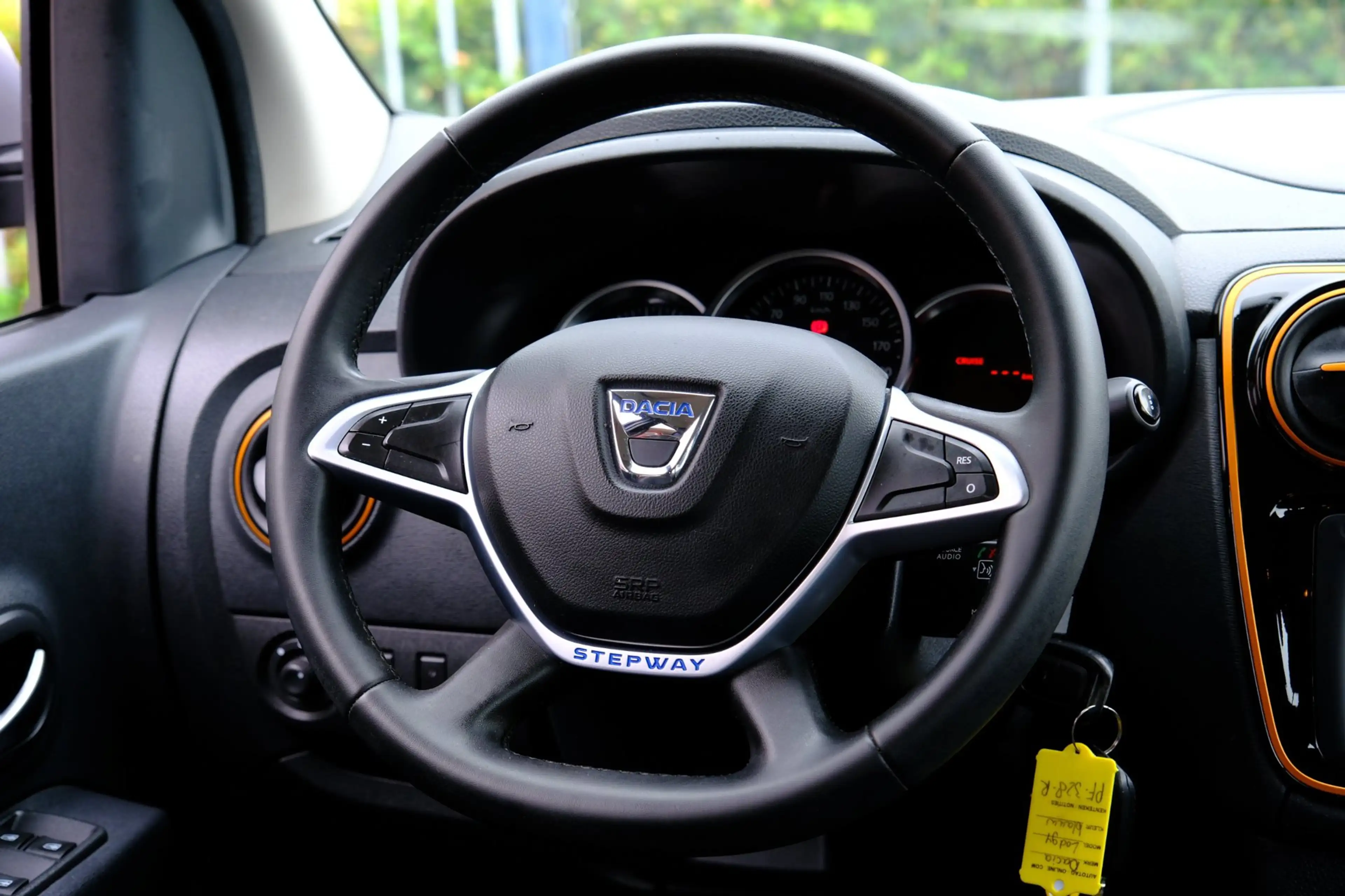 Dacia Lodgy 1.2 TCe Série Limitée Stepway Navi|Airco|Cruise|Ha — photo 6