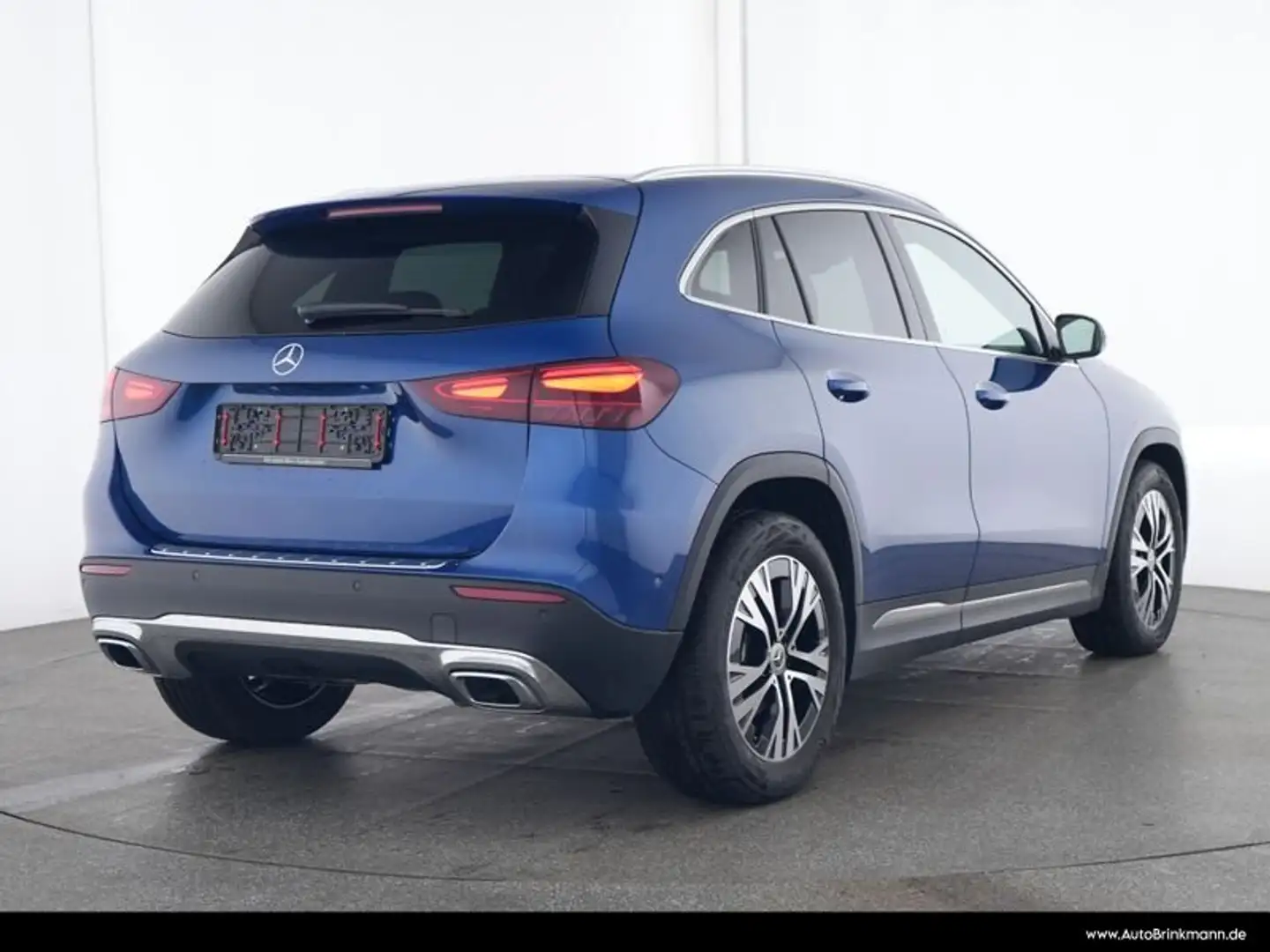 Mercedes-Benz GLA 200 GLA 200 d 4M AHK/MULTIBEAM/KAMERA/ADVANCED/MBUX Bleu - 2
