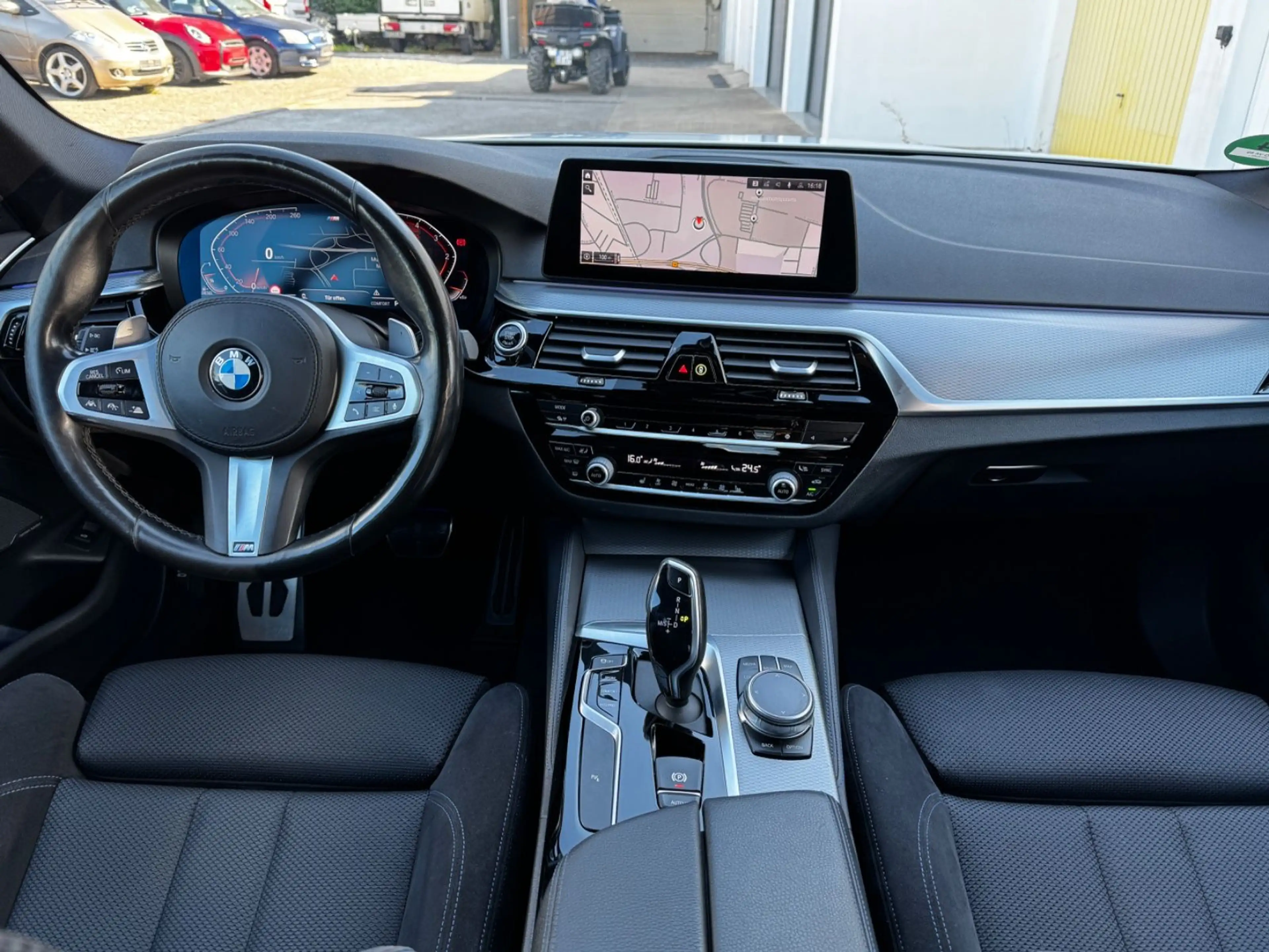 BMW 520 d Lim.M Sport/Head-Up — photo 4