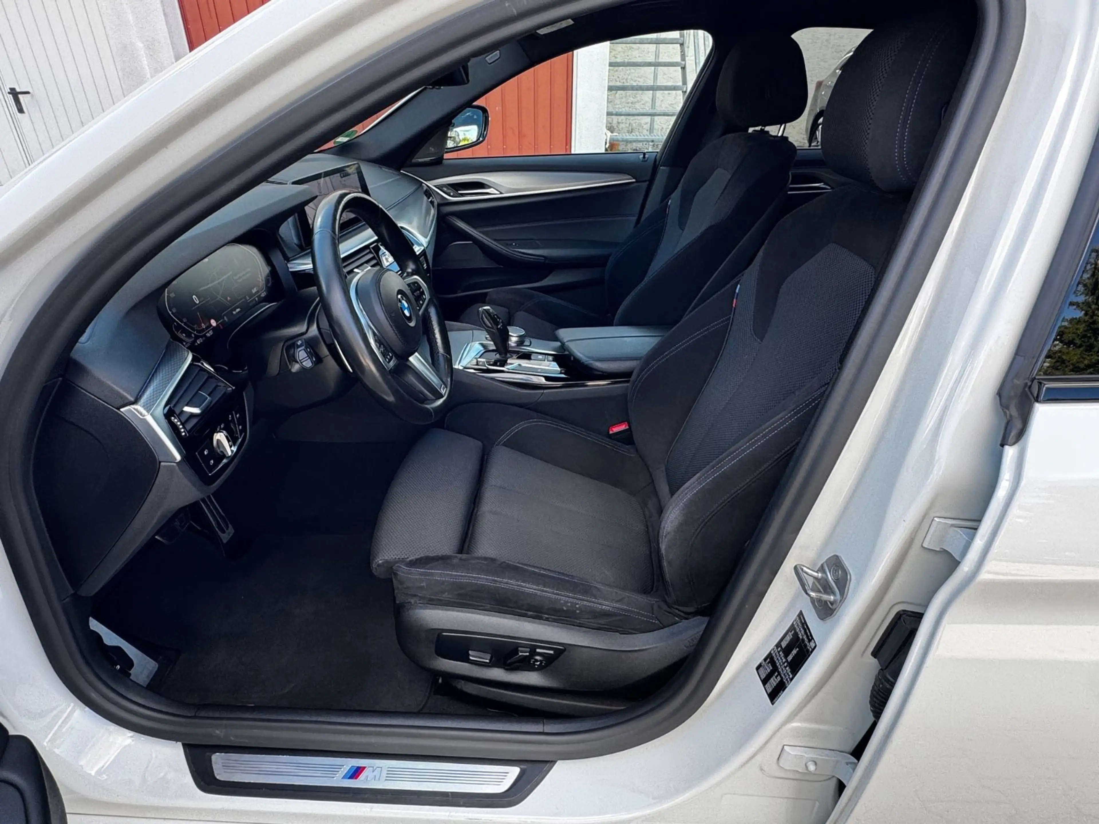 BMW 520 d Lim.M Sport/Head-Up — photo 10