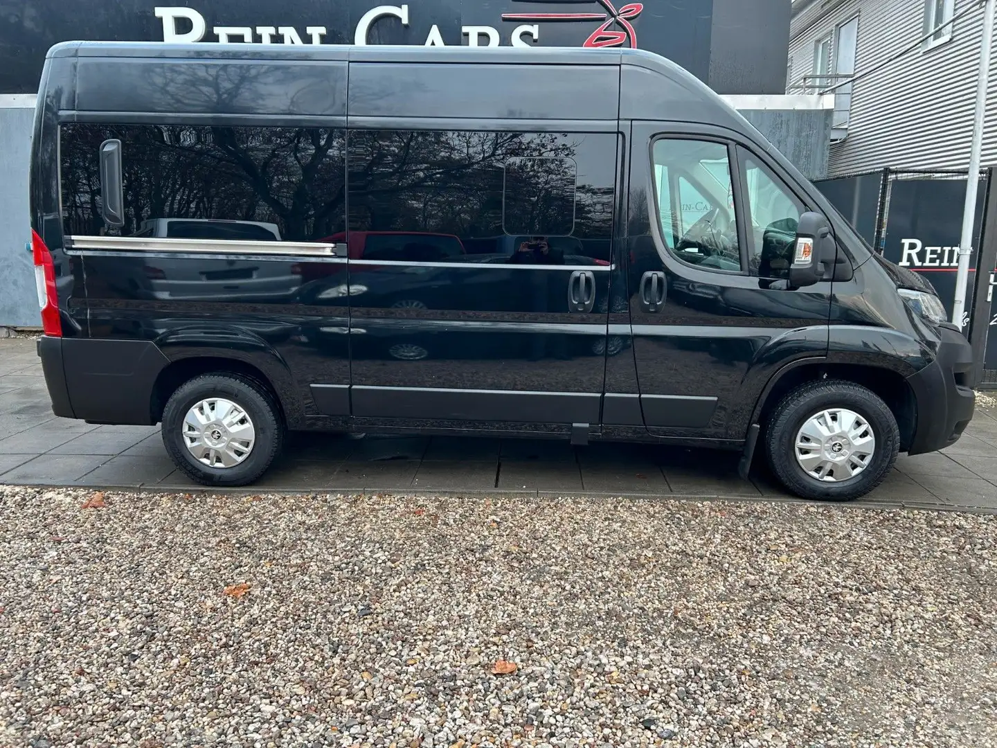 Peugeot Boxer 333 L2H2 PANORAMA/I.HD/9-SITZ/NAVI/KAMERA/ Noir - 2