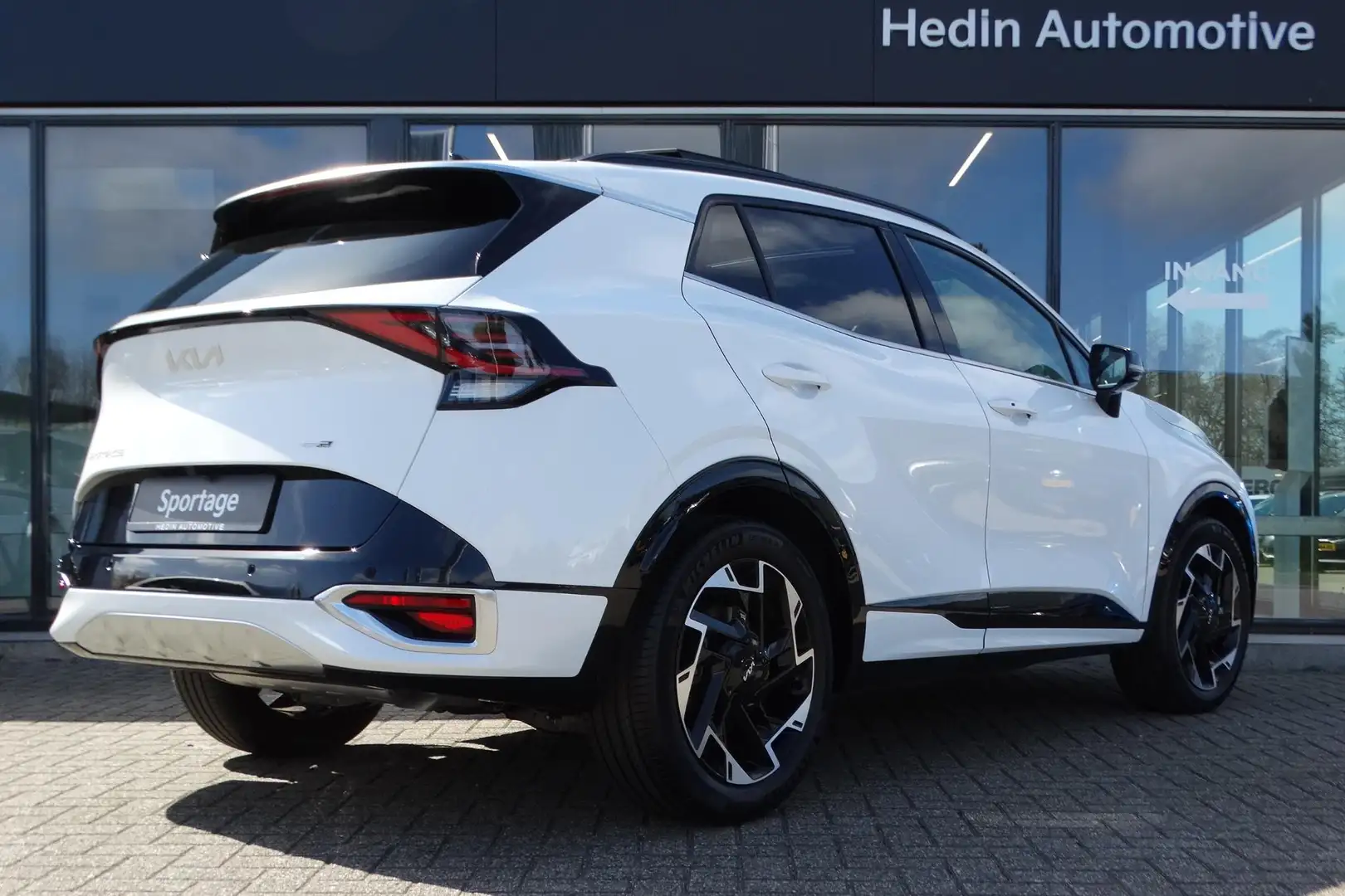 Kia Sportage 1.6 T-GDi MHEV GT-Line Aut. | Panoramadak | Camera Wit - 2