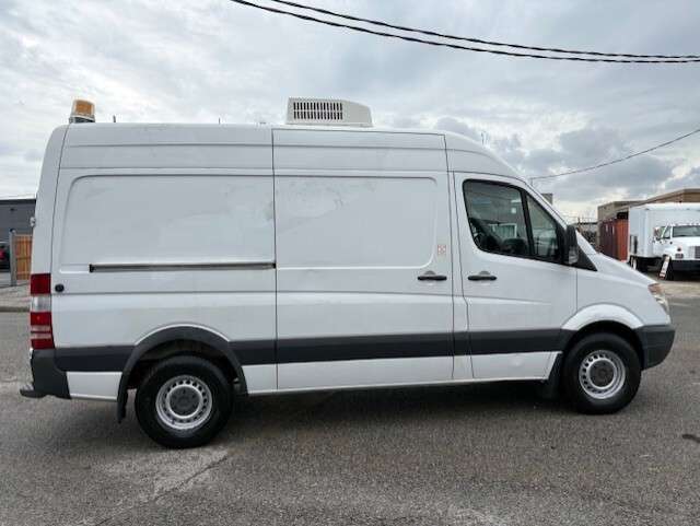 2013 Mercedes-Benz Sprinter 2500 Cargo Van