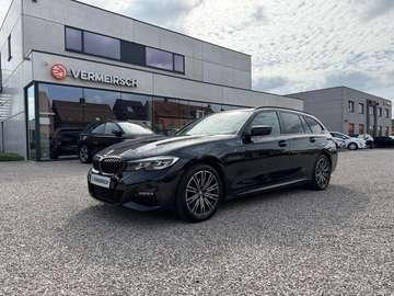 Touring 320eAS PHEV*M-PACK*TREKHAAK*LEDER*APPLE-CARPLAY*LED*22107+BTW*