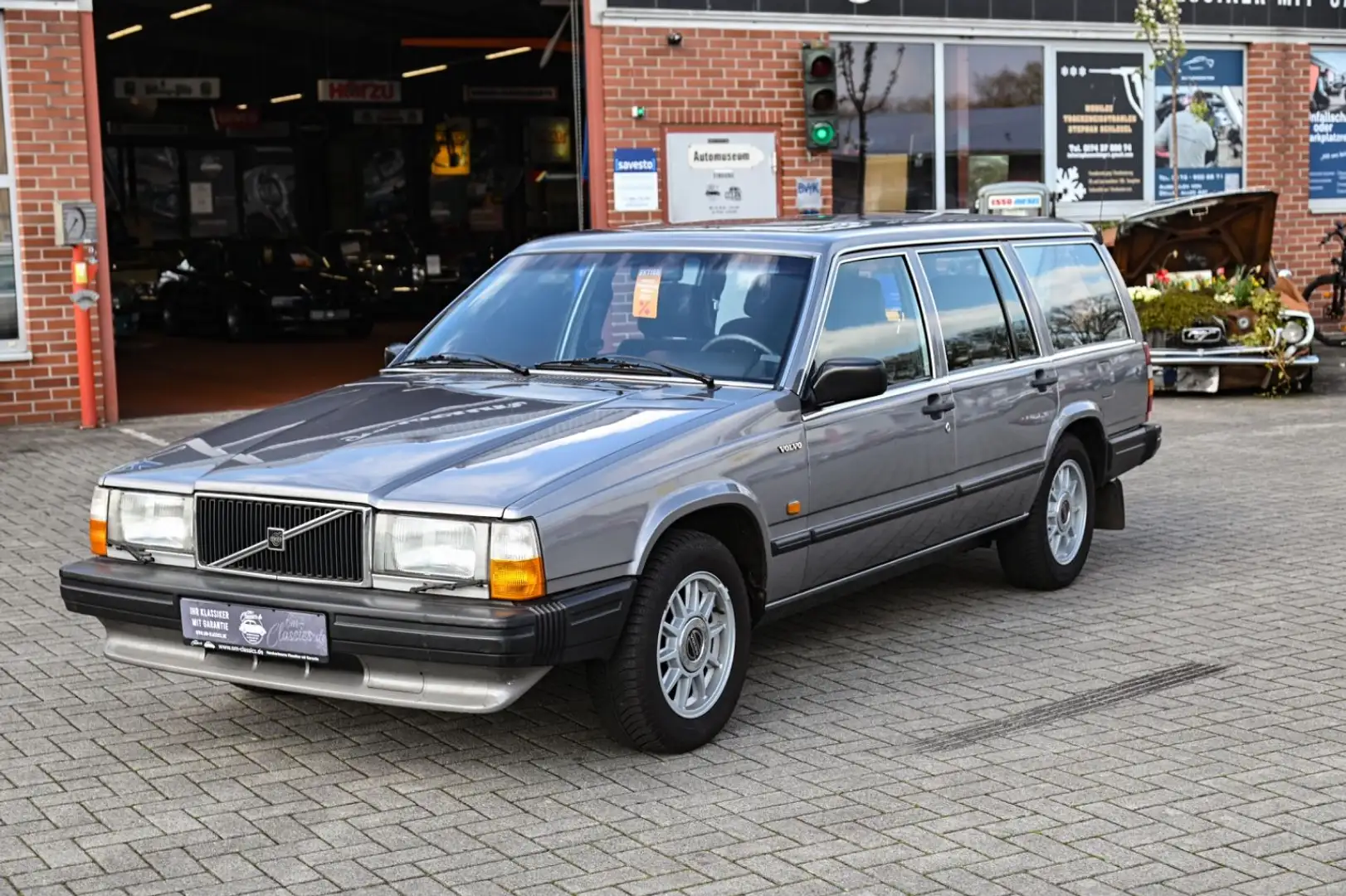 Volvo 740 2.3 GL *1.HAND*OLDTIMER*INKL.GARANTIE* Grau - 2