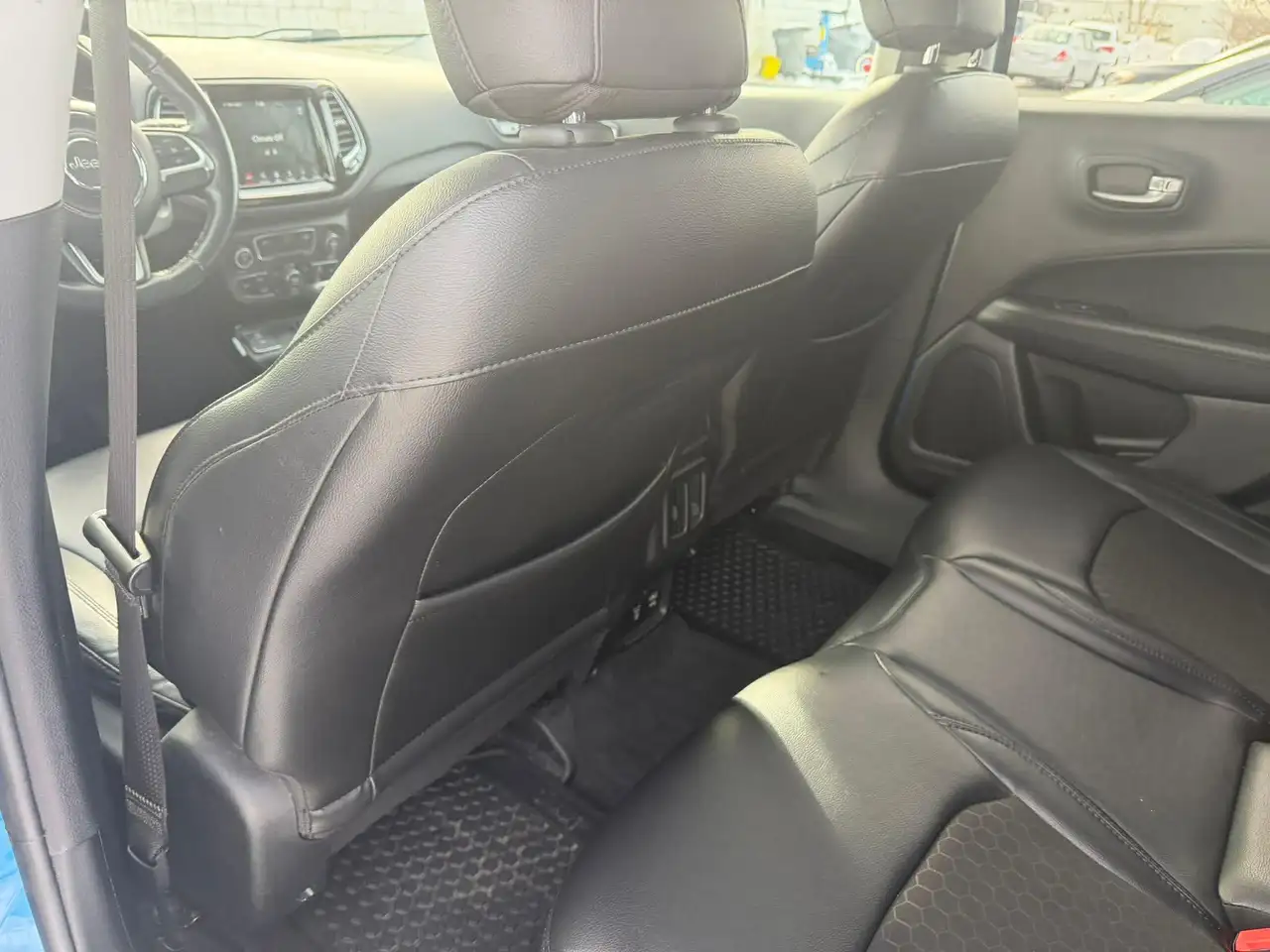 Jeep Compass снимка Jeep Compass