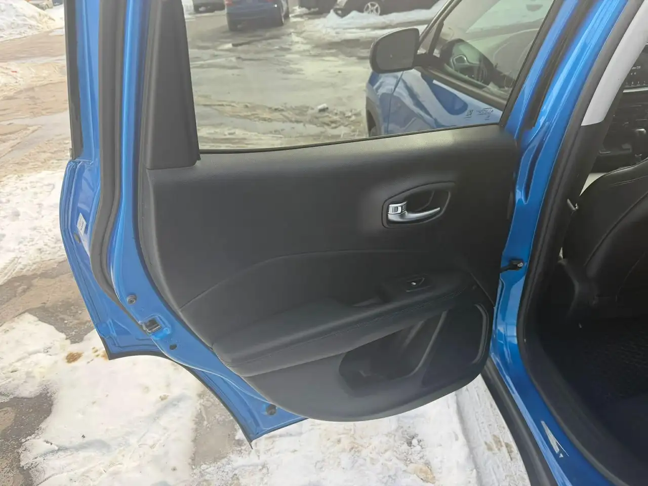 Jeep Compass снимка Jeep Compass
