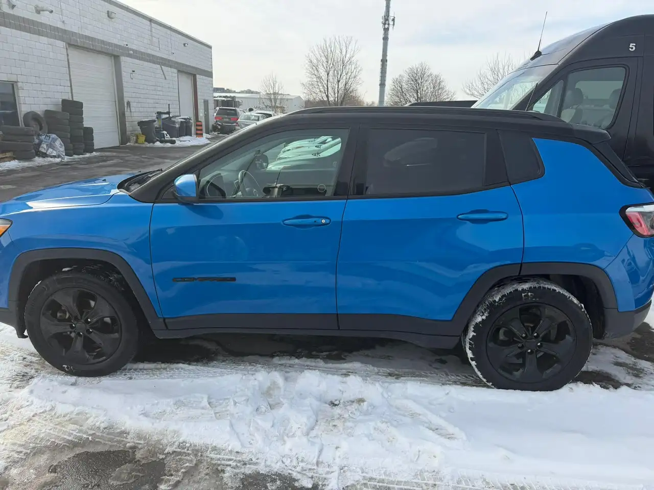 Jeep Compass снимка Jeep Compass
