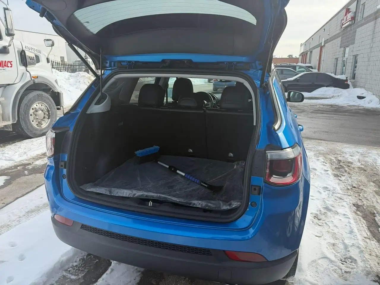 Jeep Compass снимка Jeep Compass