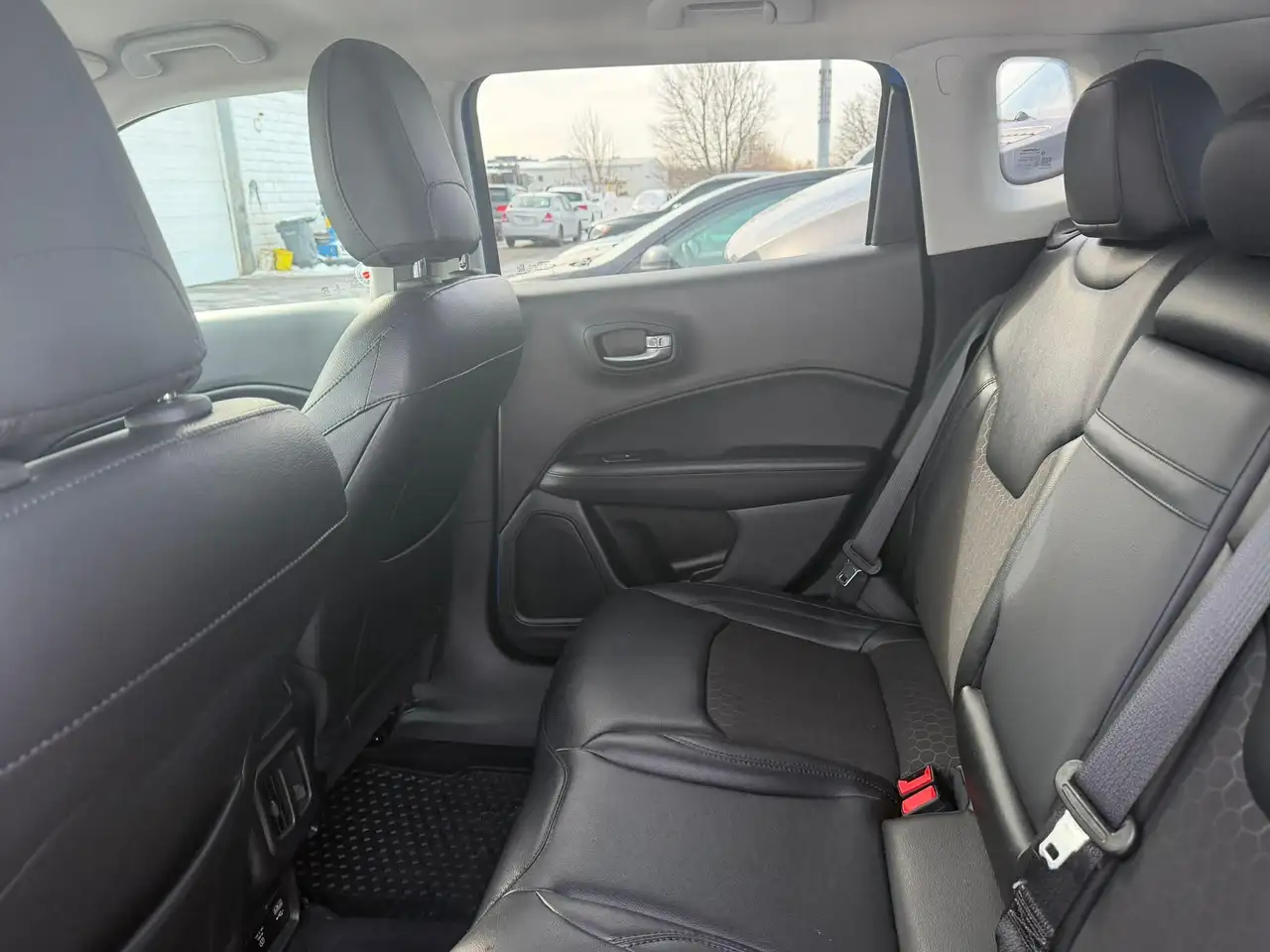 Jeep Compass снимка Jeep Compass