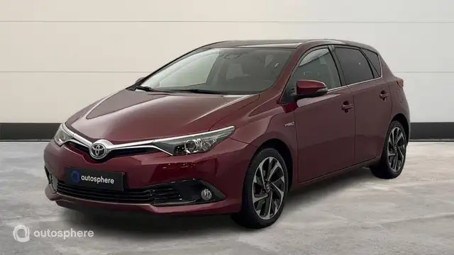 Toyota Auris HSD 136h Design Business