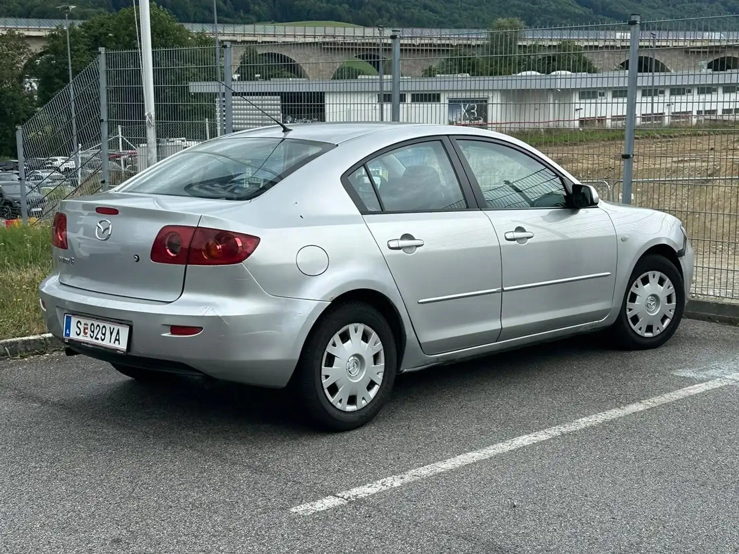 Mazda 3 Mazda 3 1,6i TE Aut. TE Silber - 1