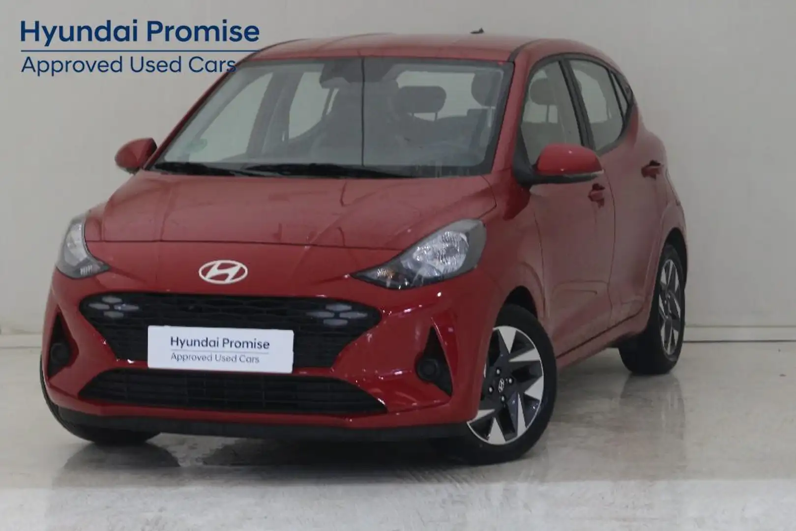 Hyundai i10 1.0 MPI Klass Burdeos - 1